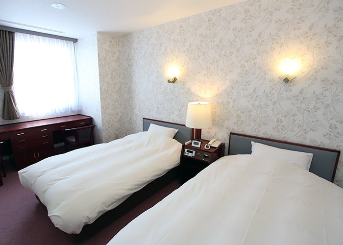5F Superior Twin Room 2