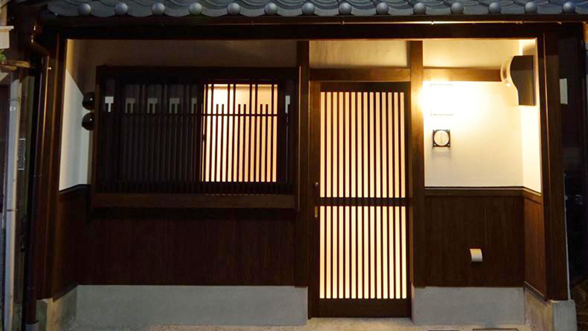 ・ [Exterior] This is a guest house that is a reproduction of an old folk house.