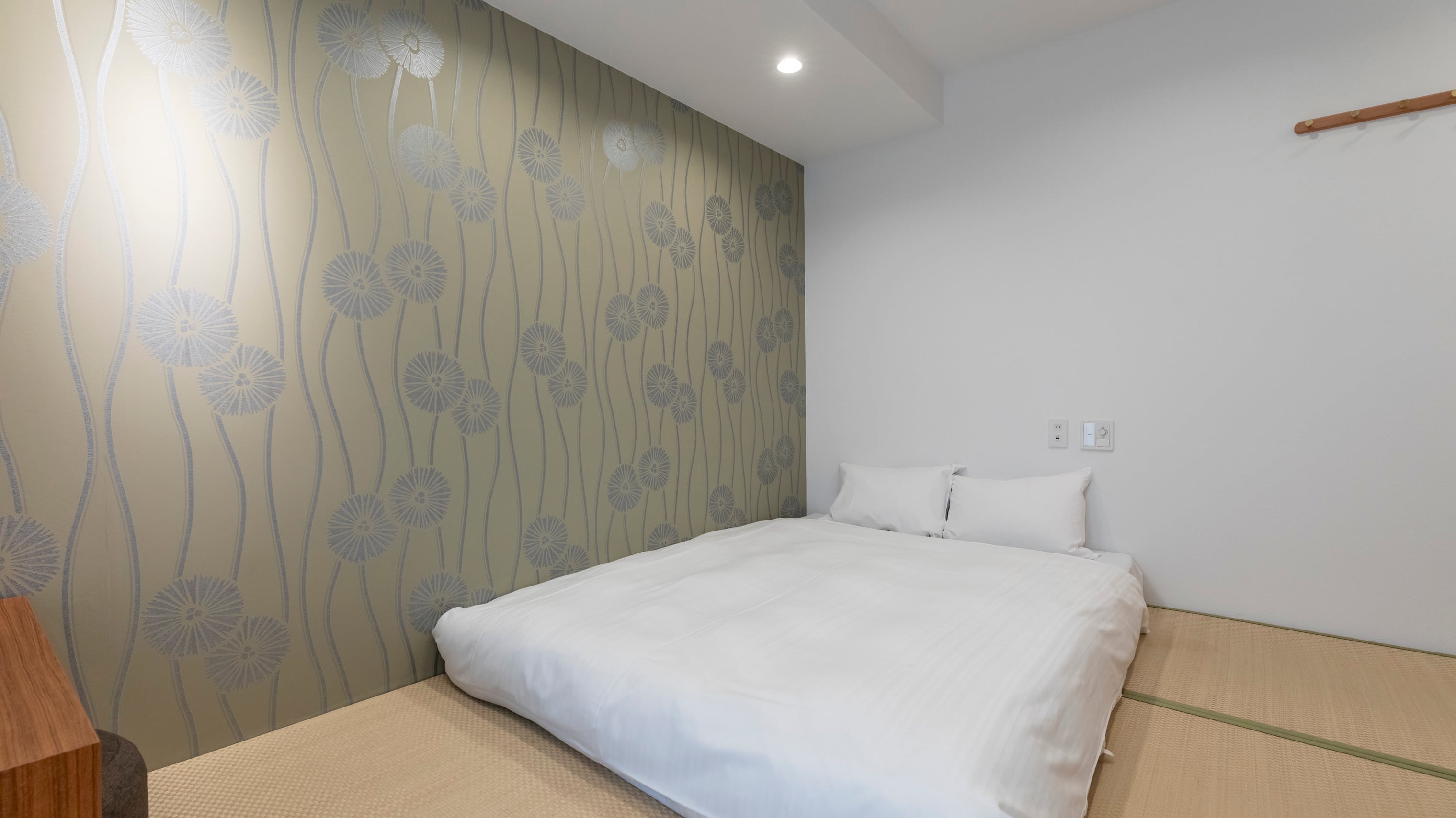 [Non-smoking] Japanese-Western double room