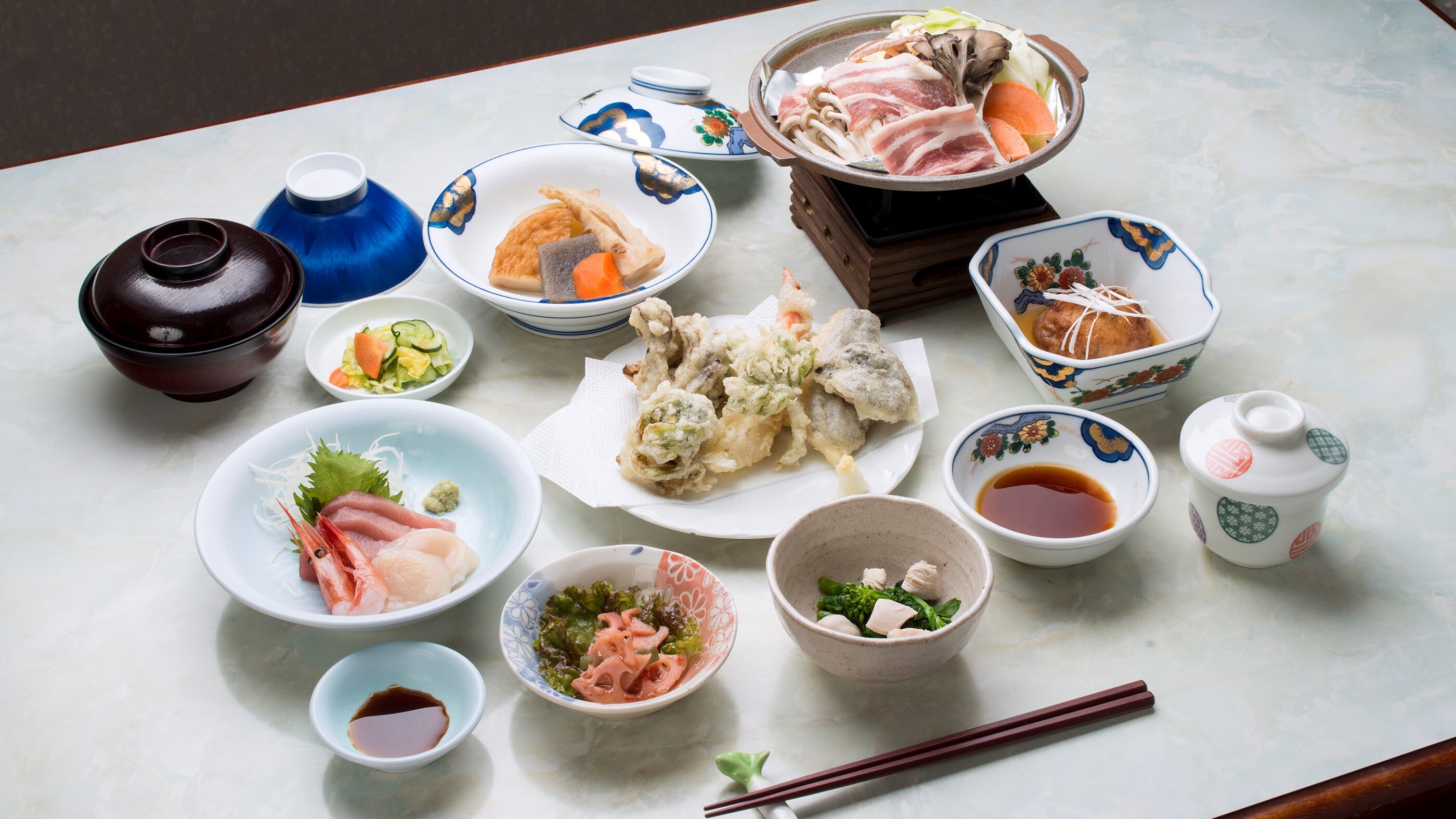*Dinner featuring locally harvested mushrooms and Japanese and Western cuisine (example)