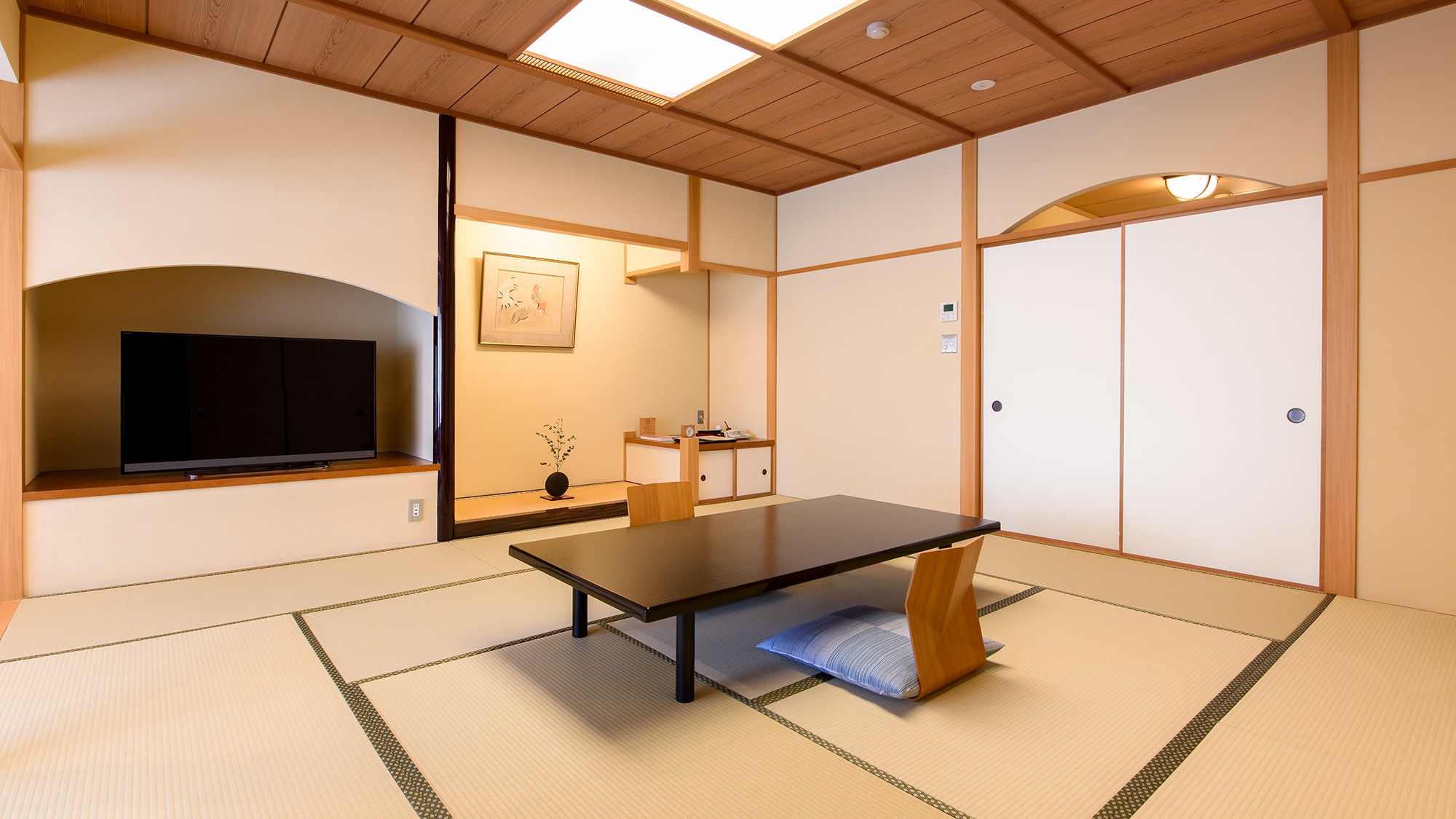 A 【本館/54平方公尺起】日式房間 12.5張榻榻米+寬敞的陽台（附椅子） 溫泉請使用大浴場！ （例）