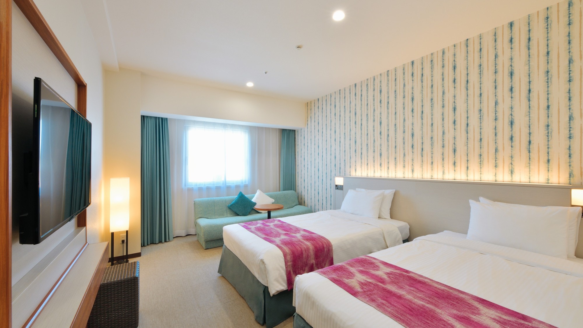 Wide twin room [25㎡, non-smoking]
