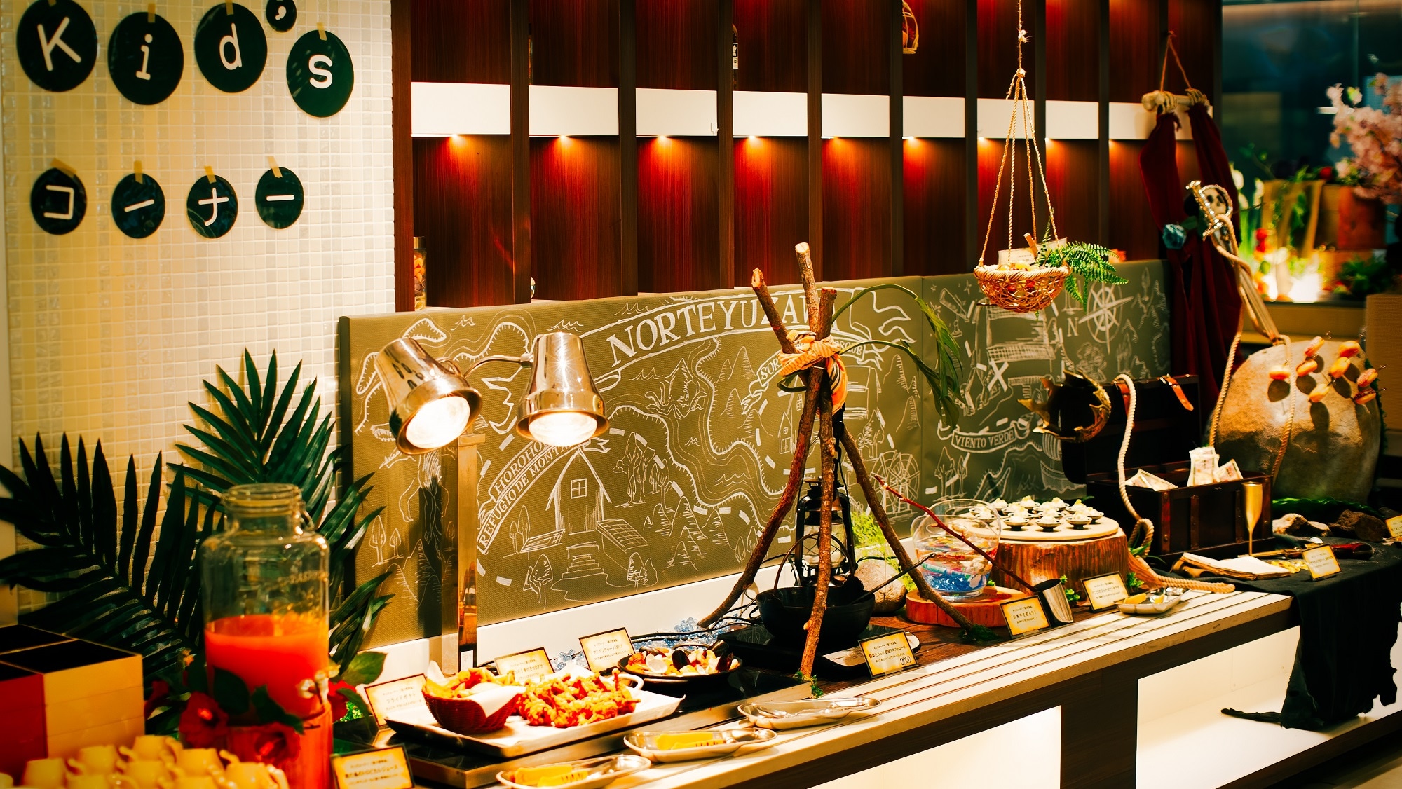 [An example of the buffet kids corner] Halloween and Christmas - changes according to the season