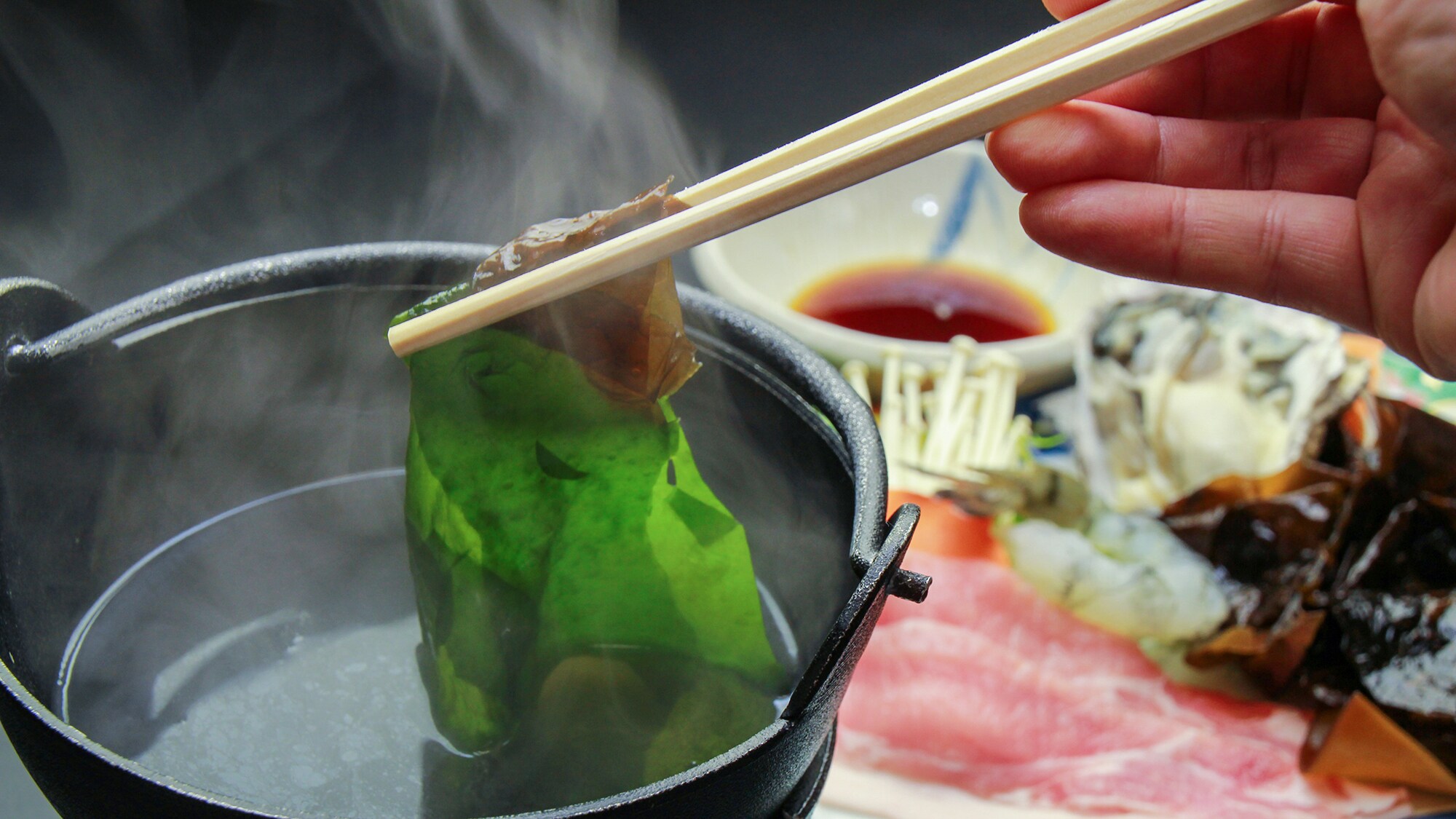 #Bữa tối - Vào khoảng tháng 1, bạn có thể ăn thêm bao nhiêu giá đỗ rong biển wakame tùy thích! Hãy thưởng thức món ngon có thời hạn này nhé!