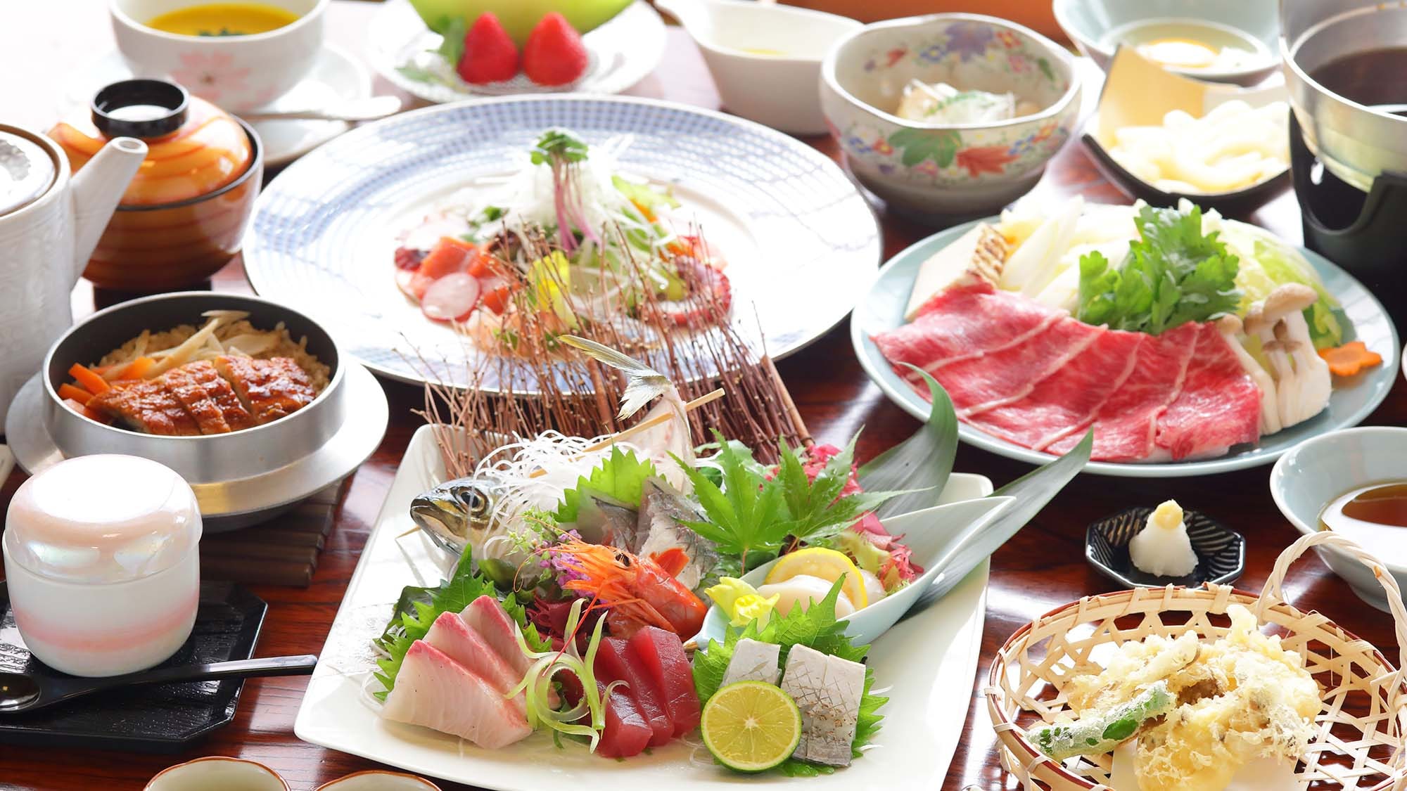 Suruga Kaiseki [Seafood] An example of the dish