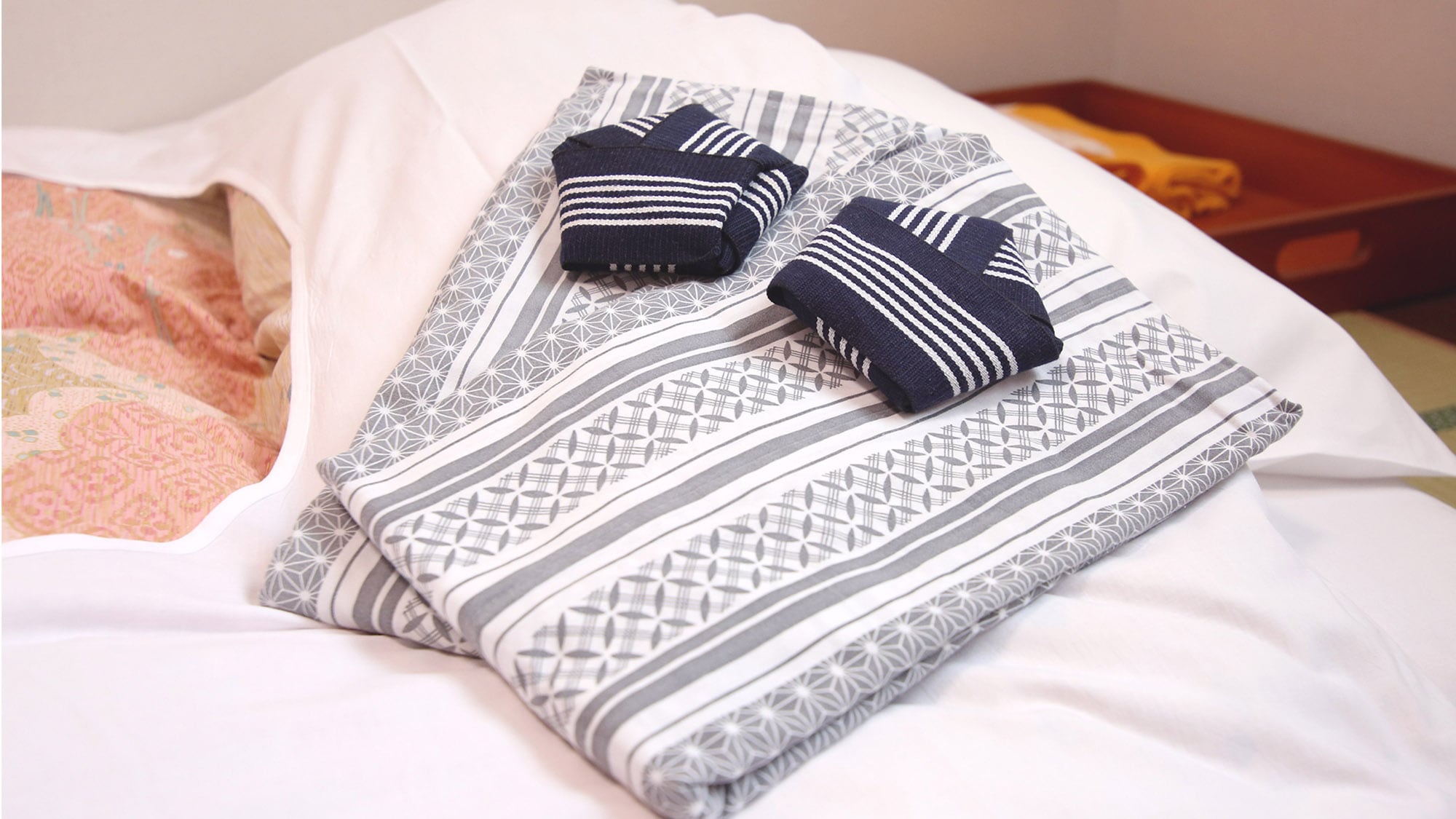 ・Yukata robes are provided