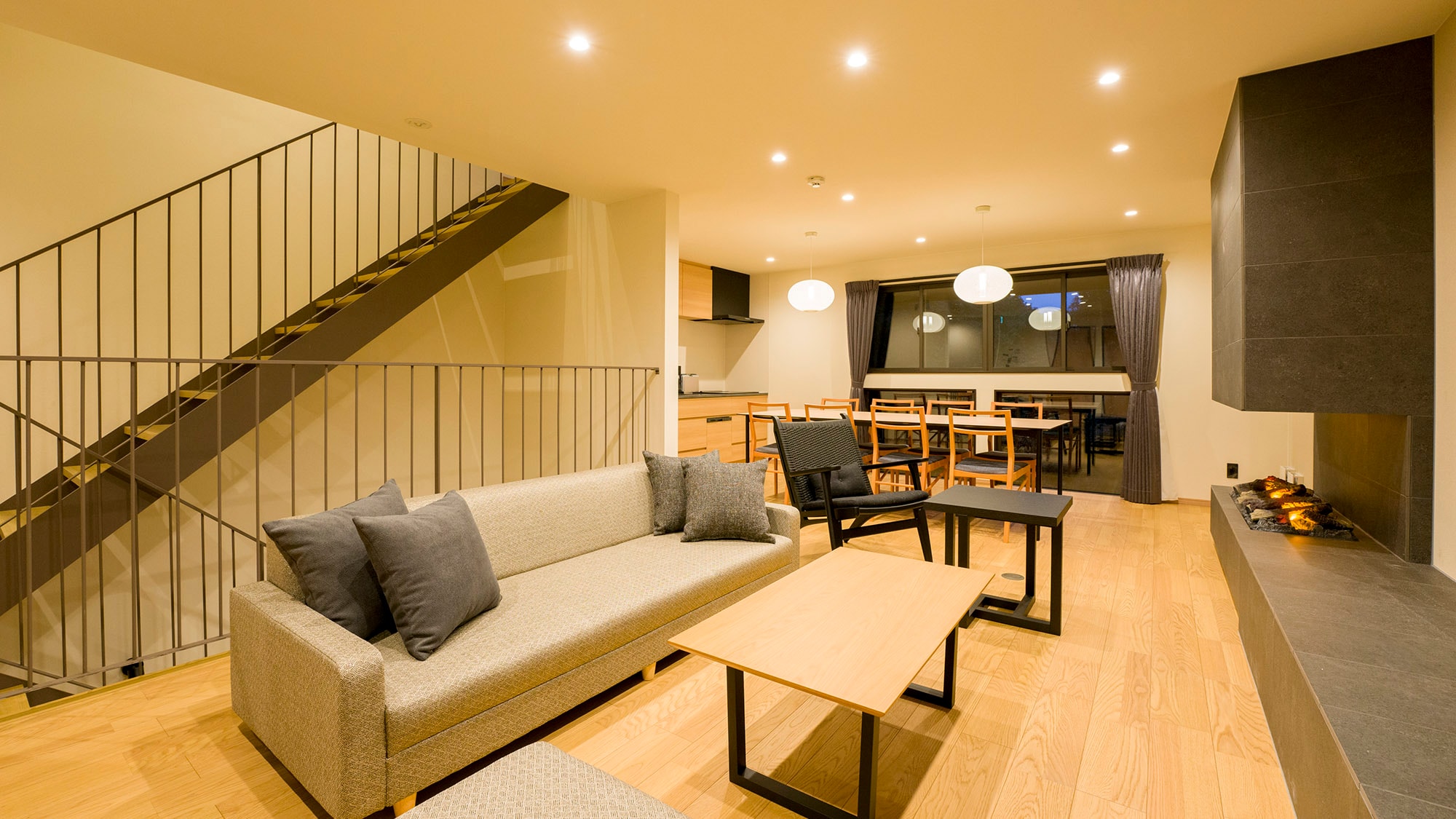 [Gedung C] Ruang tamu (contoh)