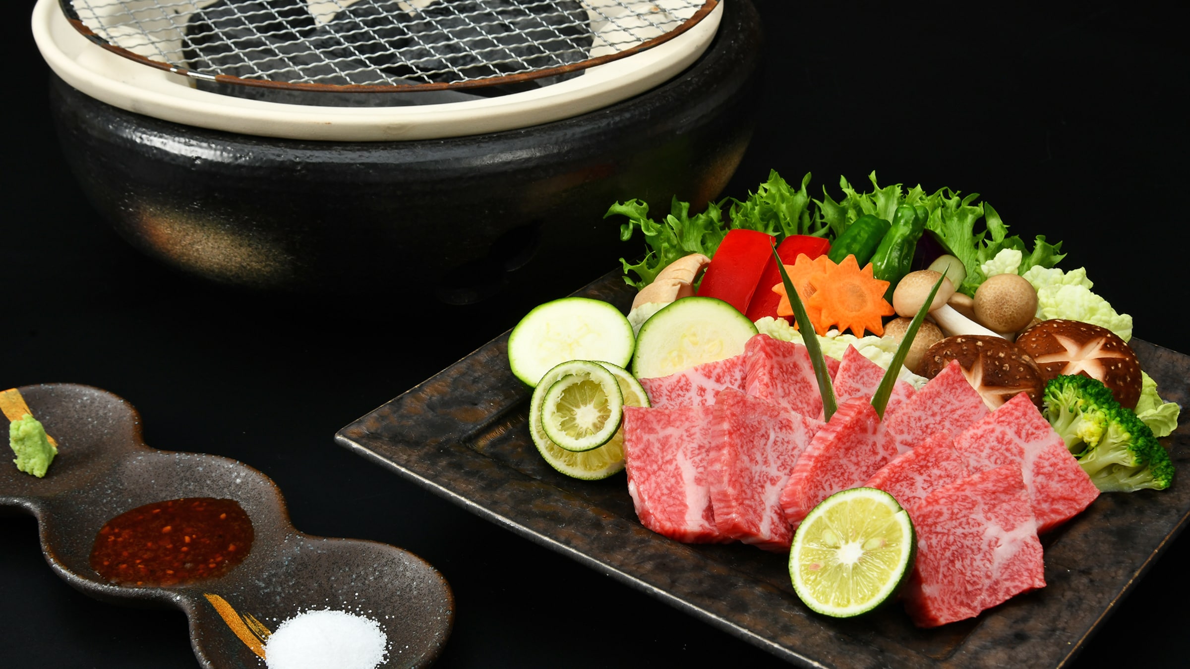 ◆Thực đơn: Thực đơn kaiseki thịt bò Hida nướng than hoa