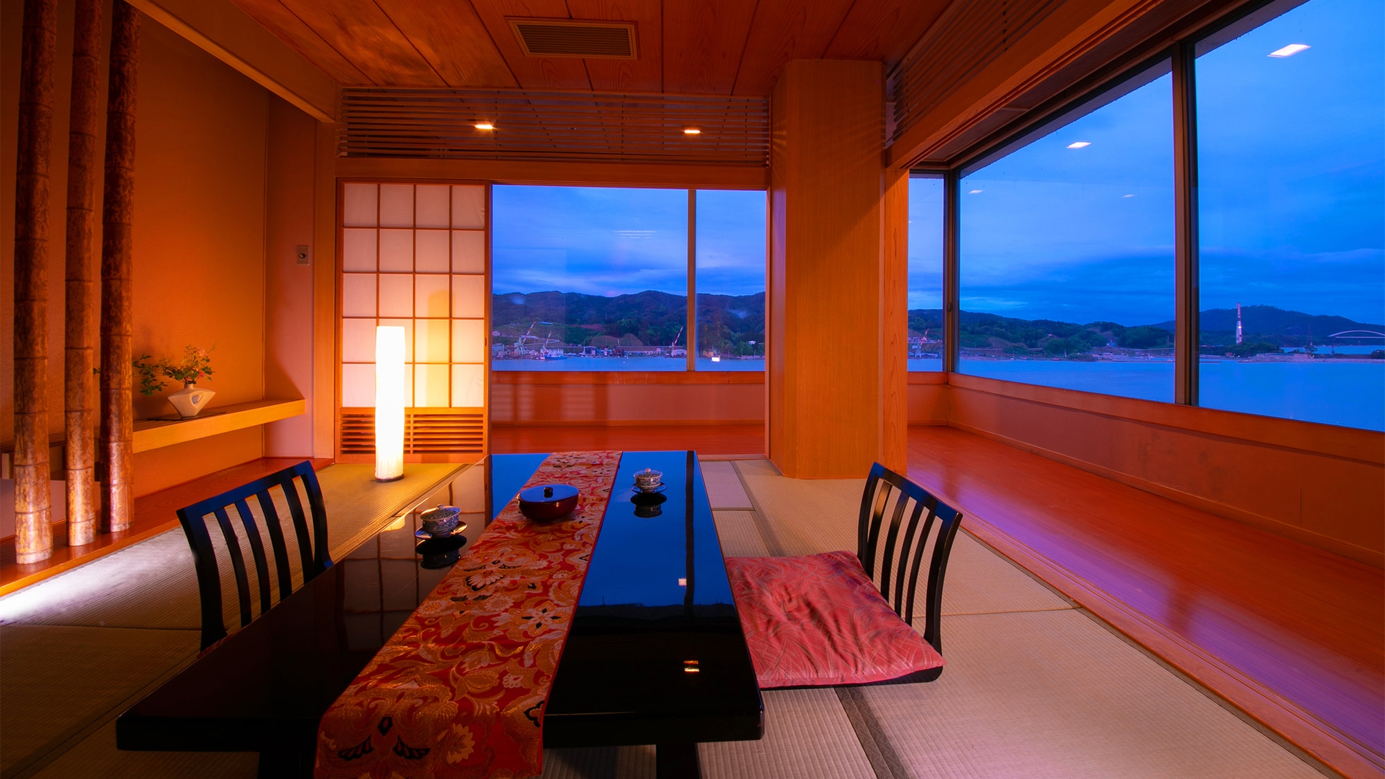[Special room]
