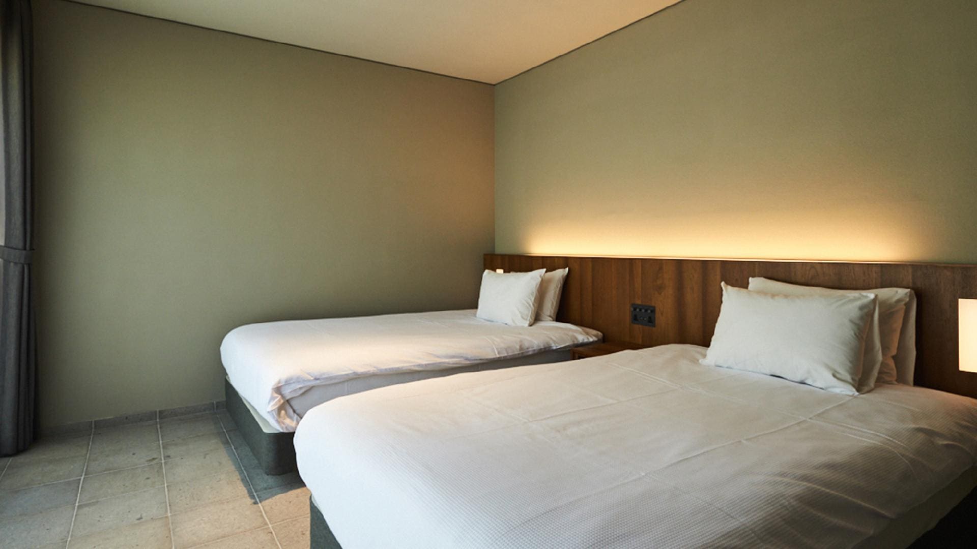 [Luxury Suite]