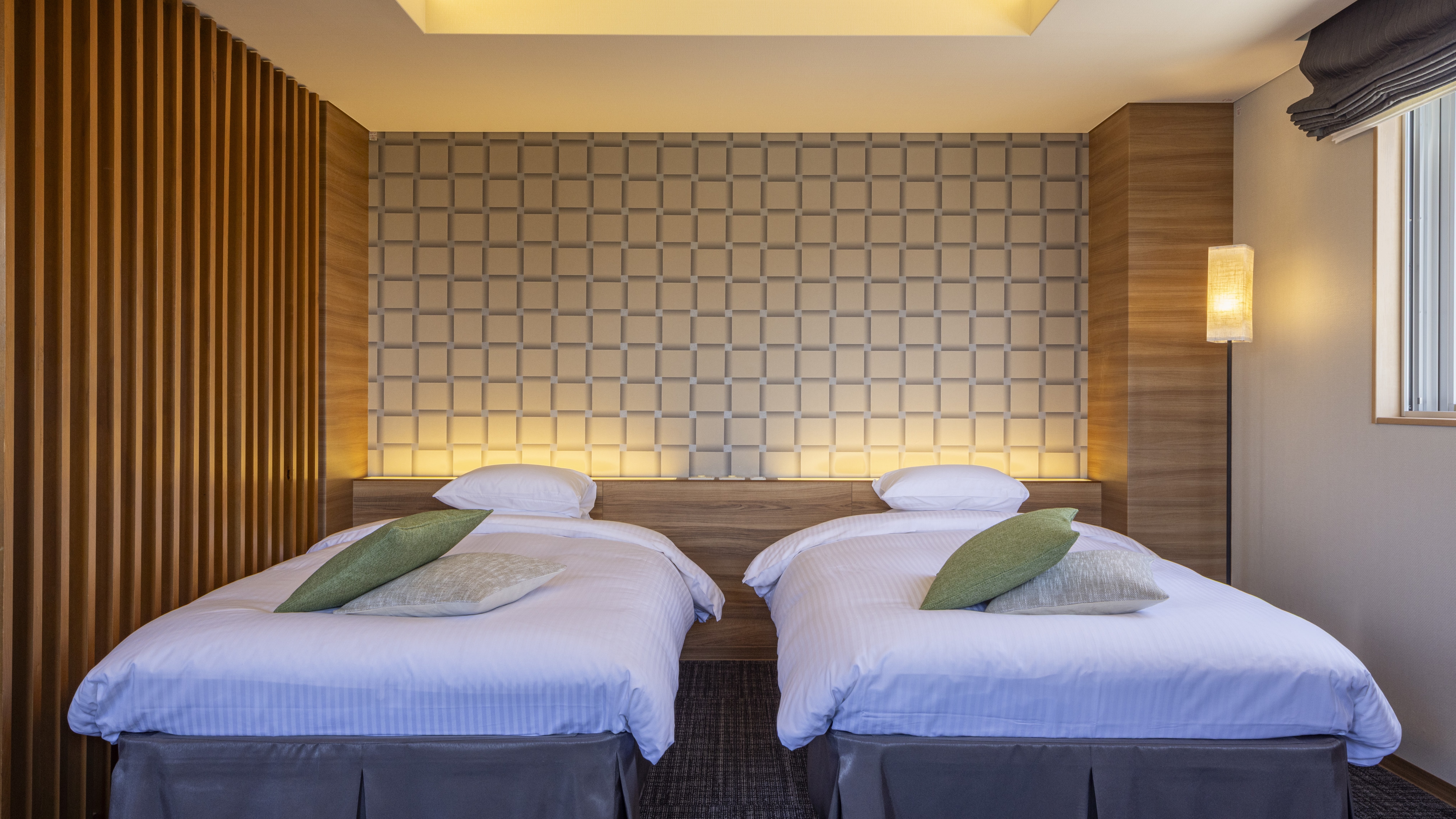 Non-smoking Superior Twin Room 3