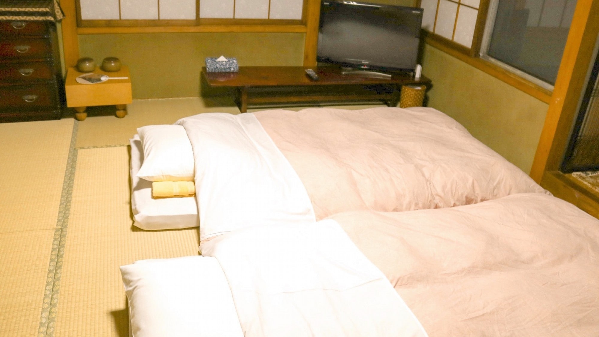 [10 tatami room (1)] Comfortable bedding
