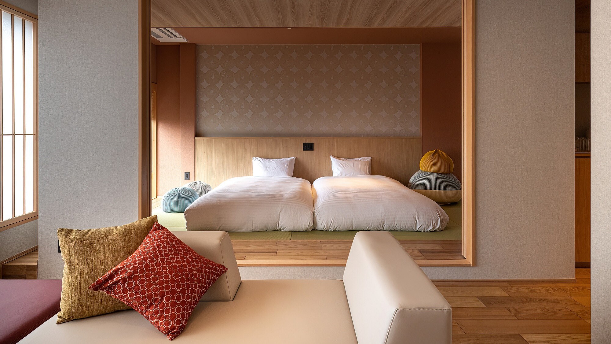 [Japanese-Western style room: Deluxe with 4 beds] ~Non-smoking~