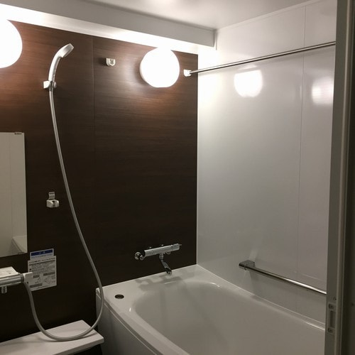 Premium twin room (for 2 people)