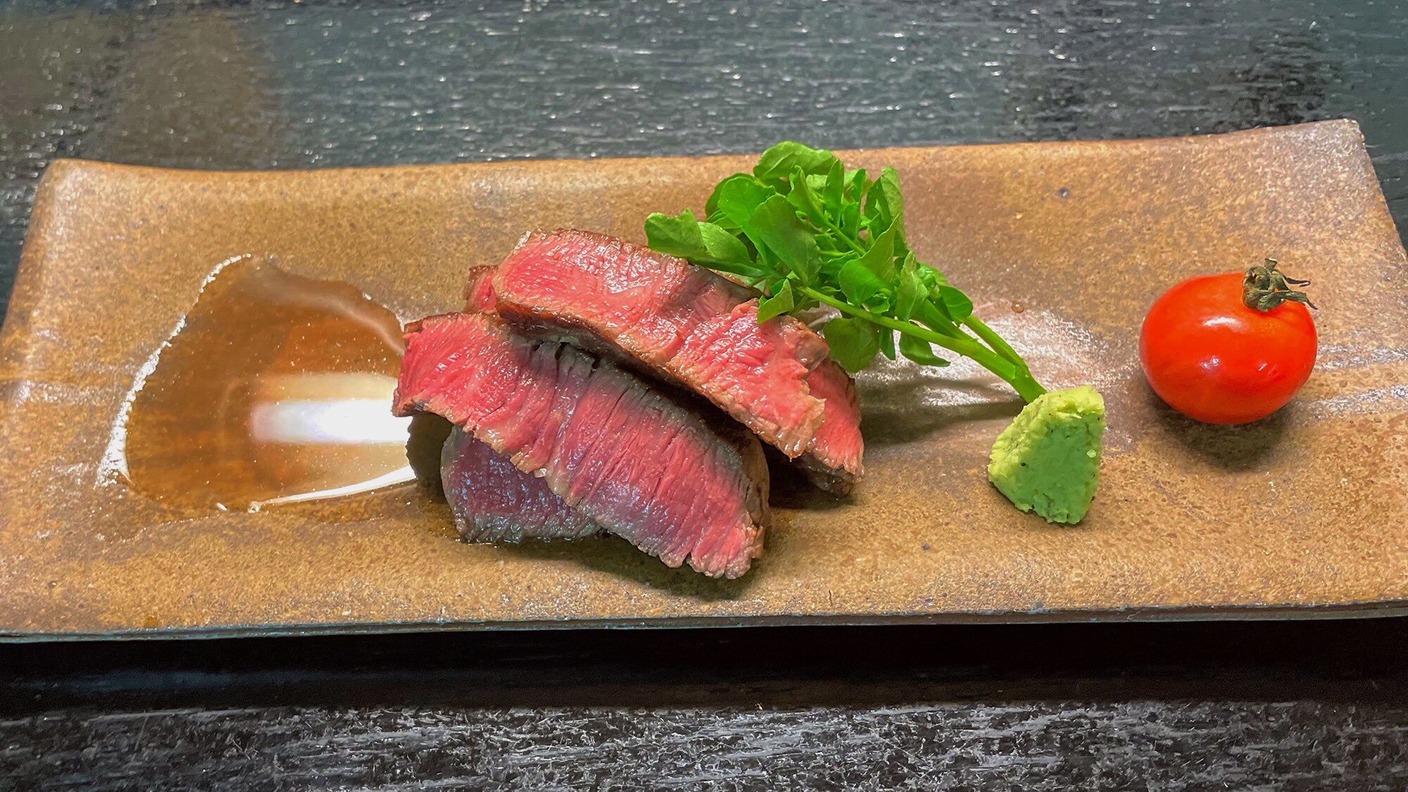 【能登牛排】搭配加賀懷石，享受石川縣品牌牛肉的珍貴美味。
