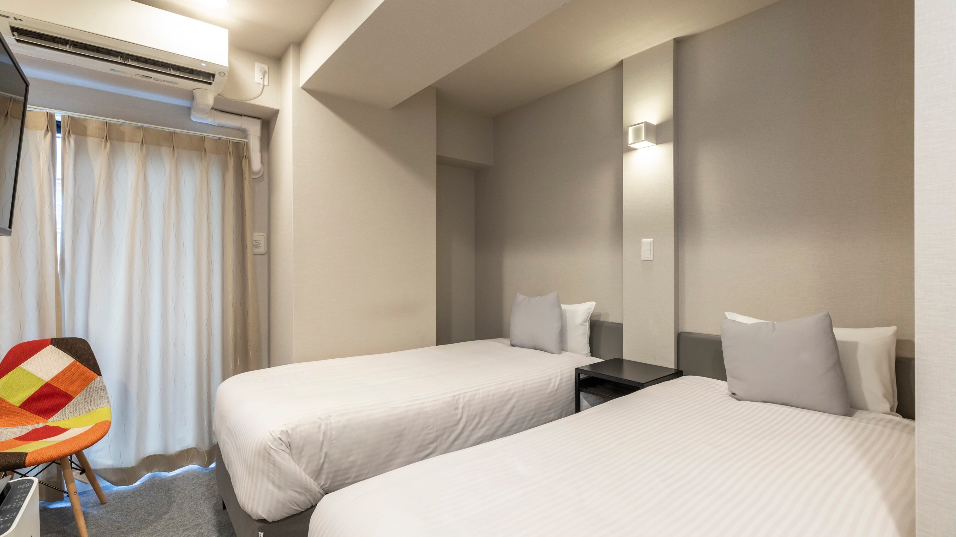 [ห้ามสูบบุหรี่] ห้องเตียงคู่