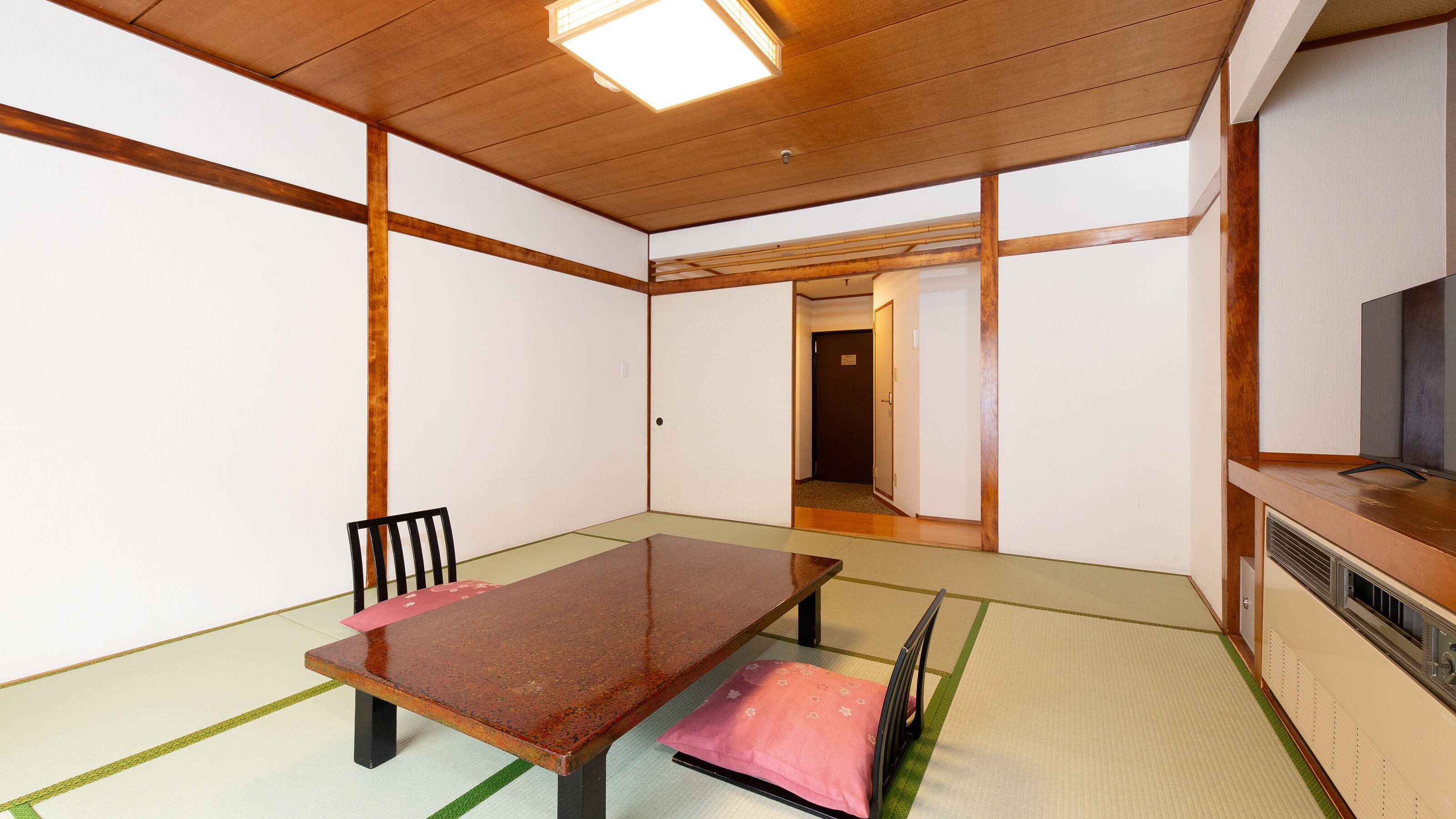 〇Japanese-style room (10 tatami mats)
