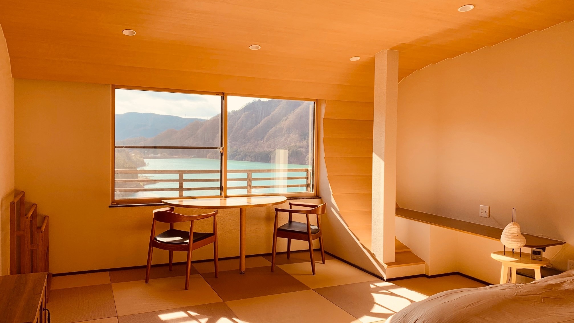 [Murasaki Shikibu Room] Lake side Japanese-style room with double bed, 12 tatami mats