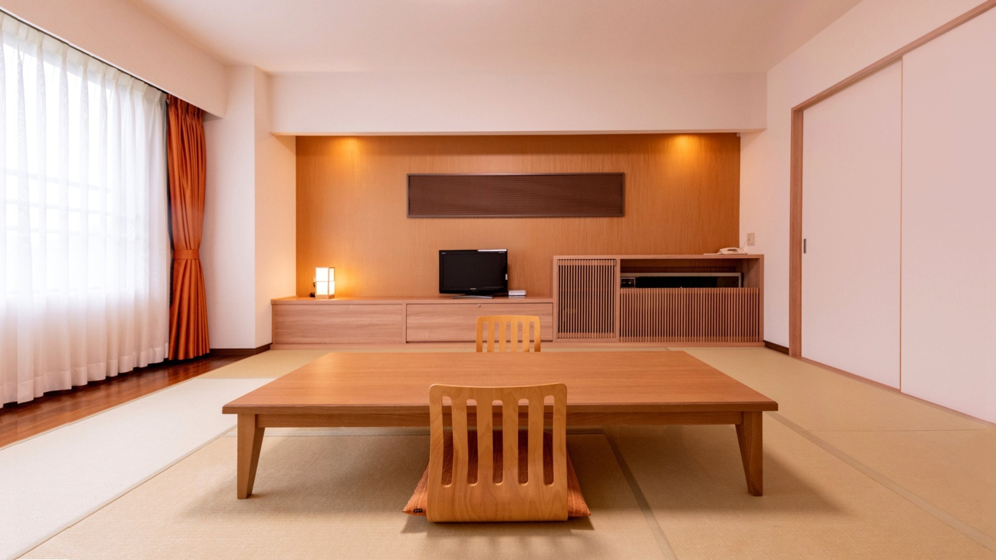 [Non-smoking] Renewal ♪ Modern Japanese-style room 10 tatami mats (on the slope side)