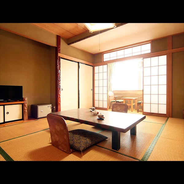◇Old building Japanese-style room 10 tatami mats◇