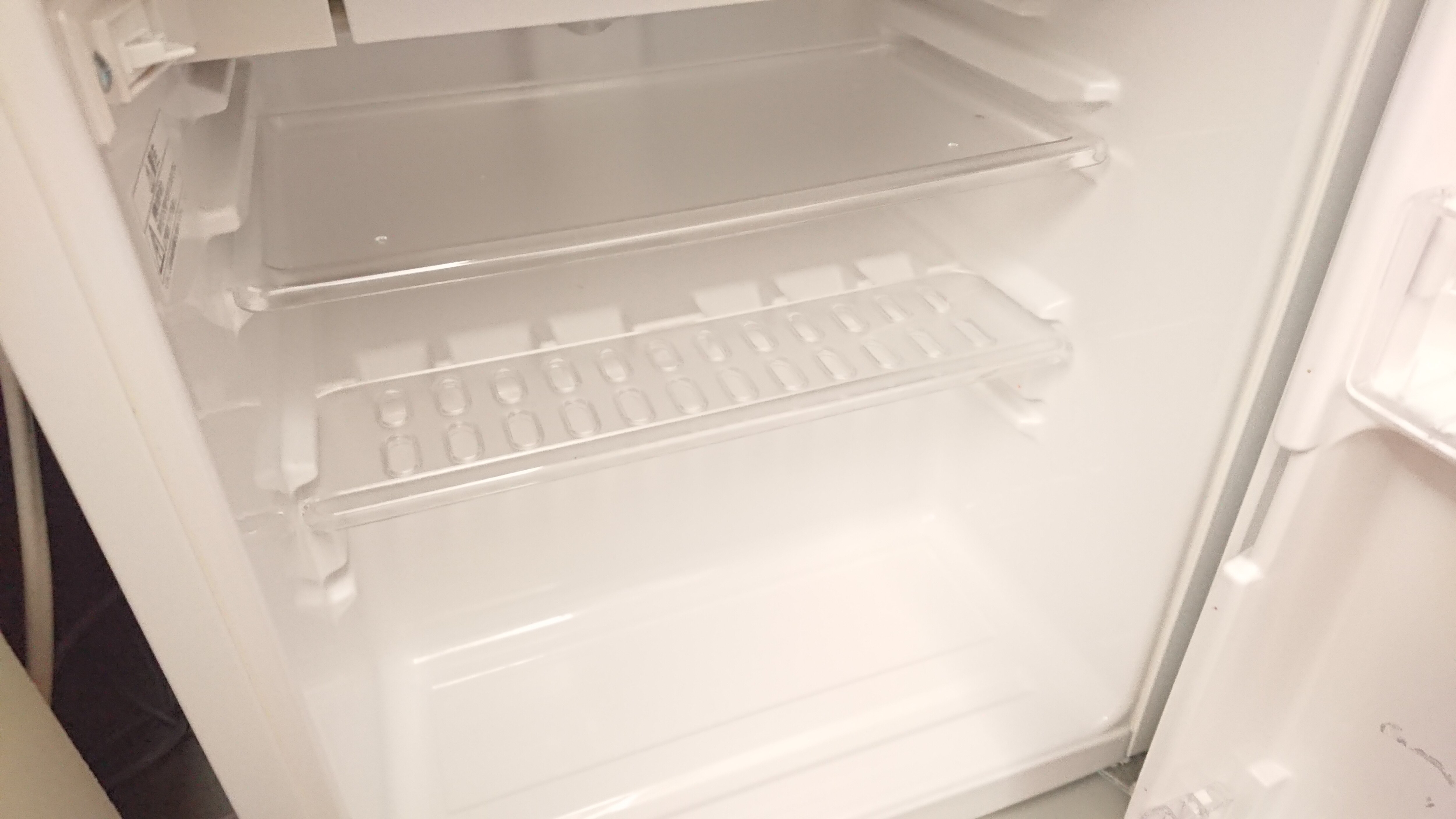 Refrigerator (no freezer)