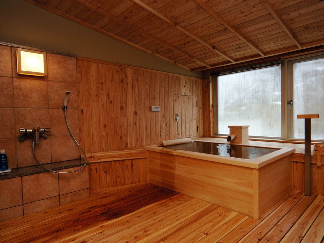 Yukihana D type bath