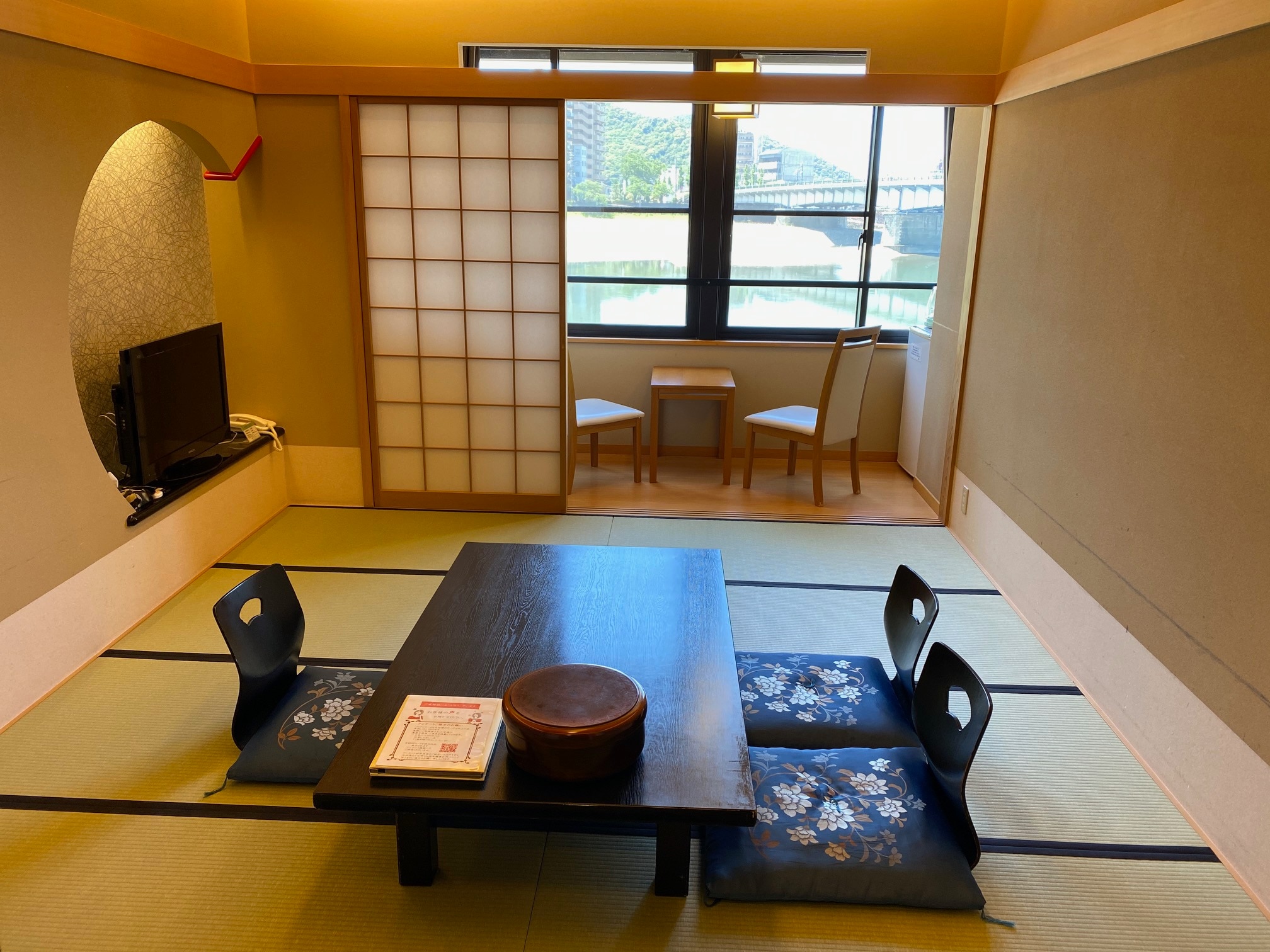 ◇ Japanese-style room along the river ◇ [Jade]