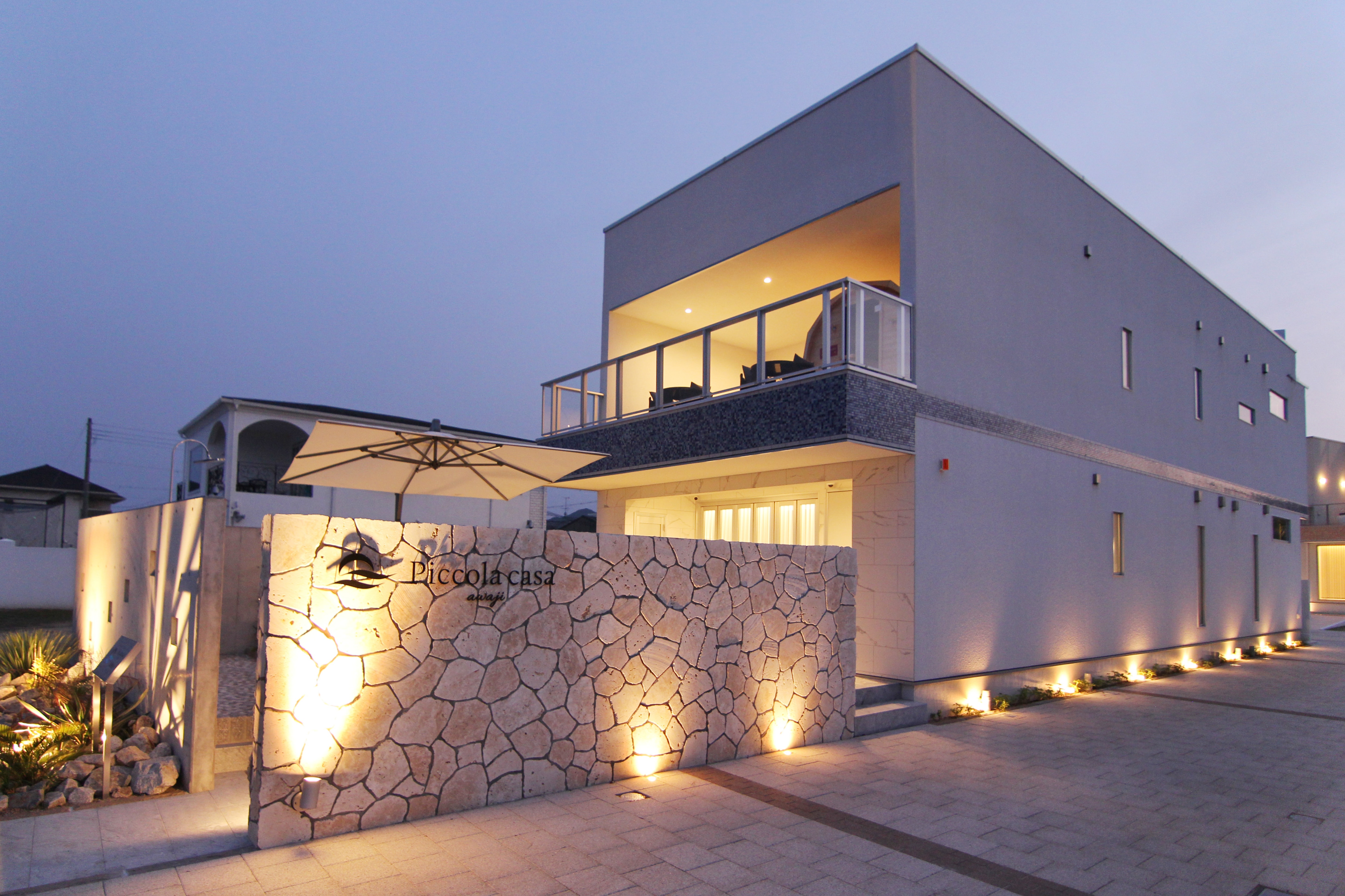 -umi-night view
