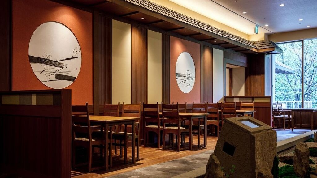 [山間料理茶屋早秋葉]享受以日本料理為中心的自助餐