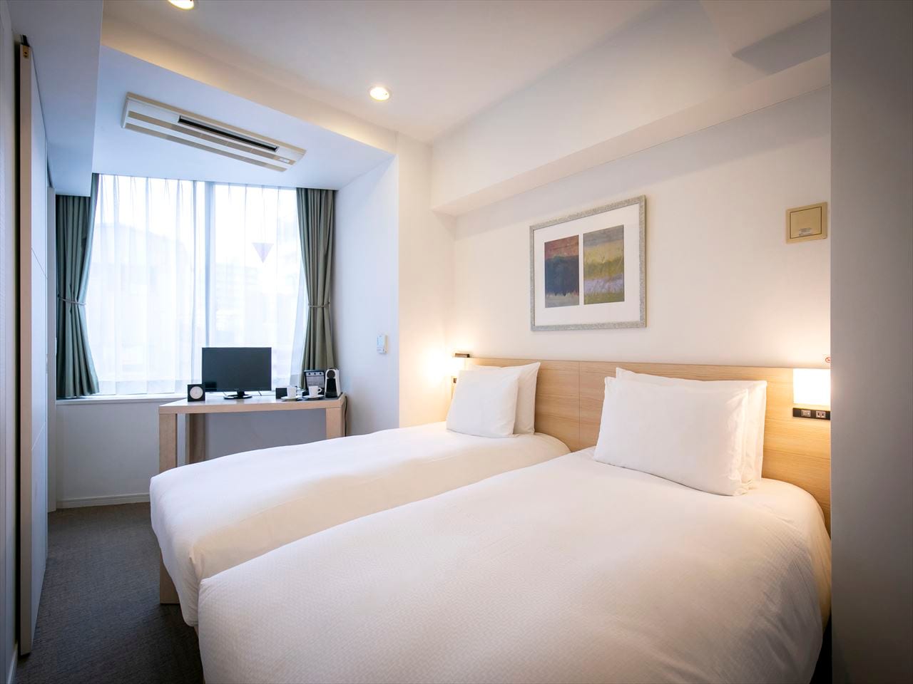 Suite Room (Hollywood Twin)