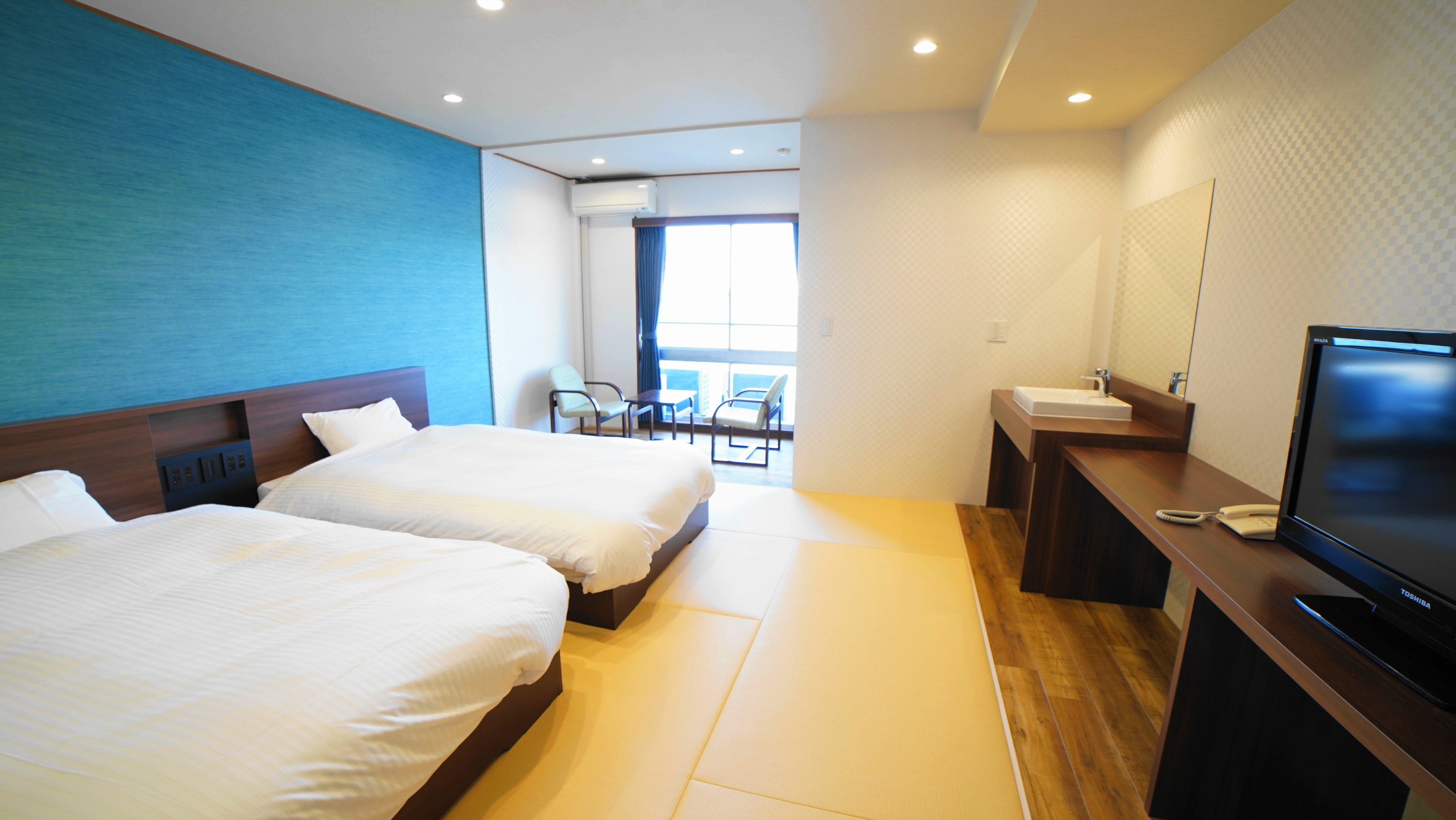 [Diperbarui pada Desember 2022] Kamar twin Jepang bebas rokok (dengan bilik pancuran) dengan tempat tidur Simmons