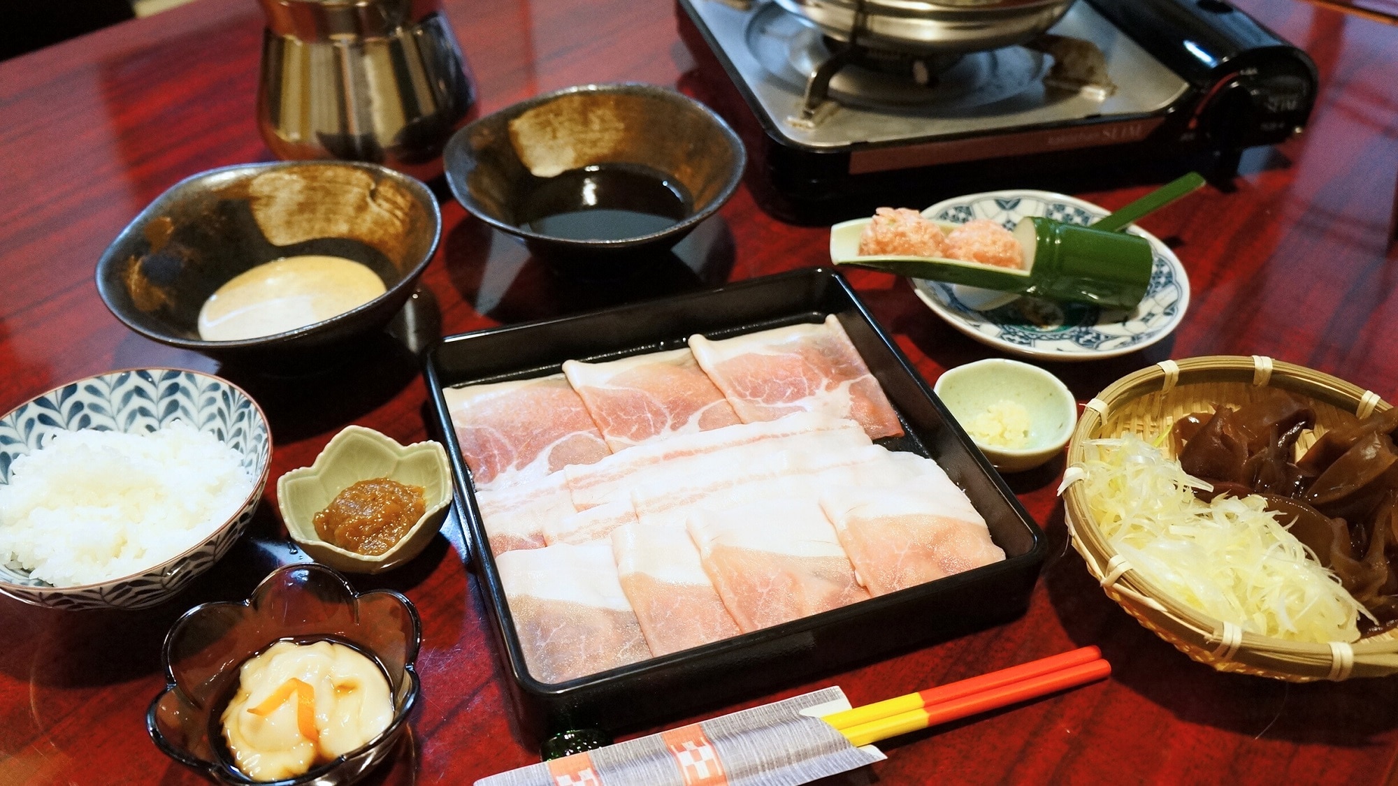 Shishimaru Agu Shabu-shabu Set