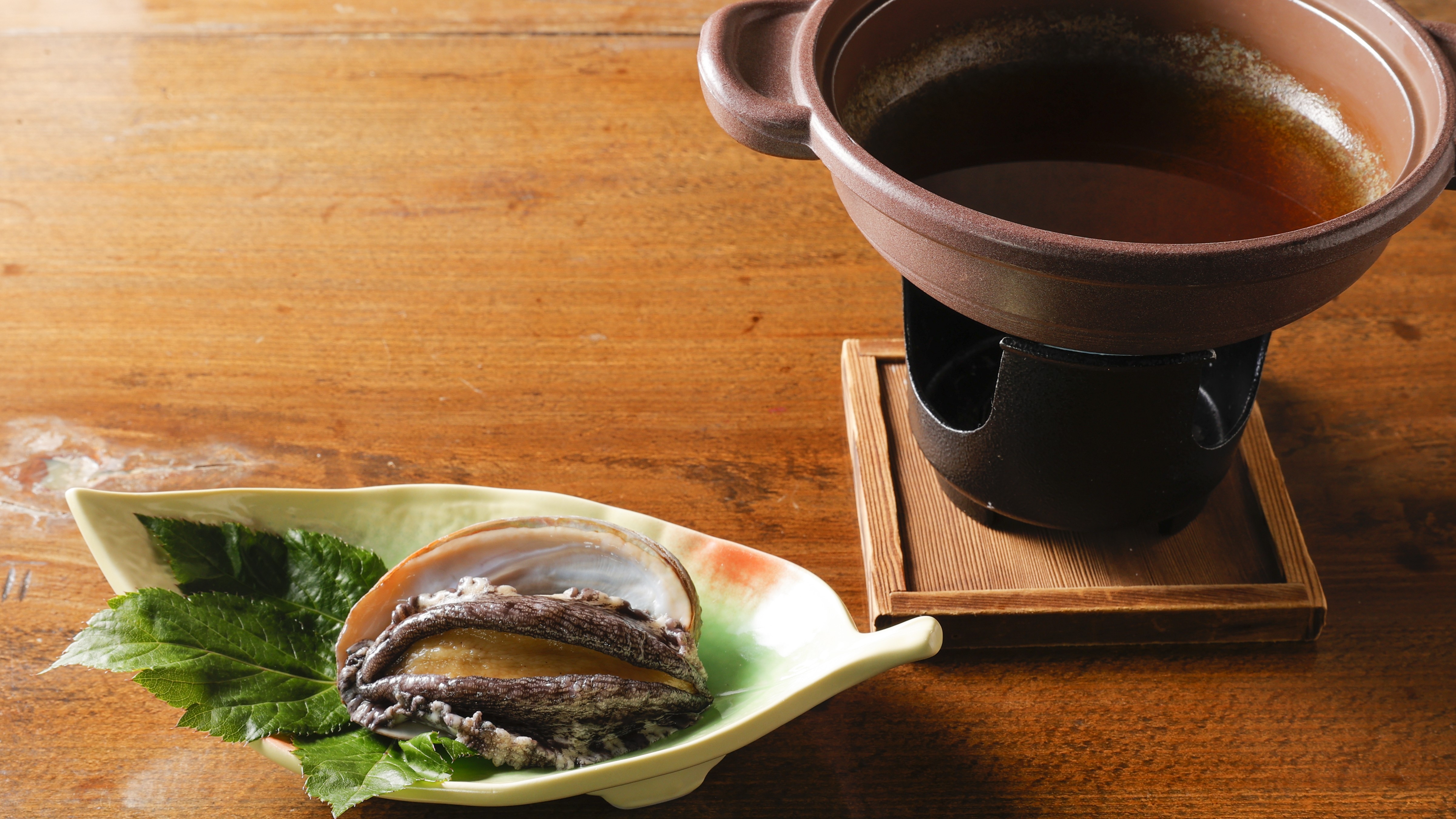 หอยเป๋าฮื้อต้มหอมกลิ่นทะเลเข้มข้น