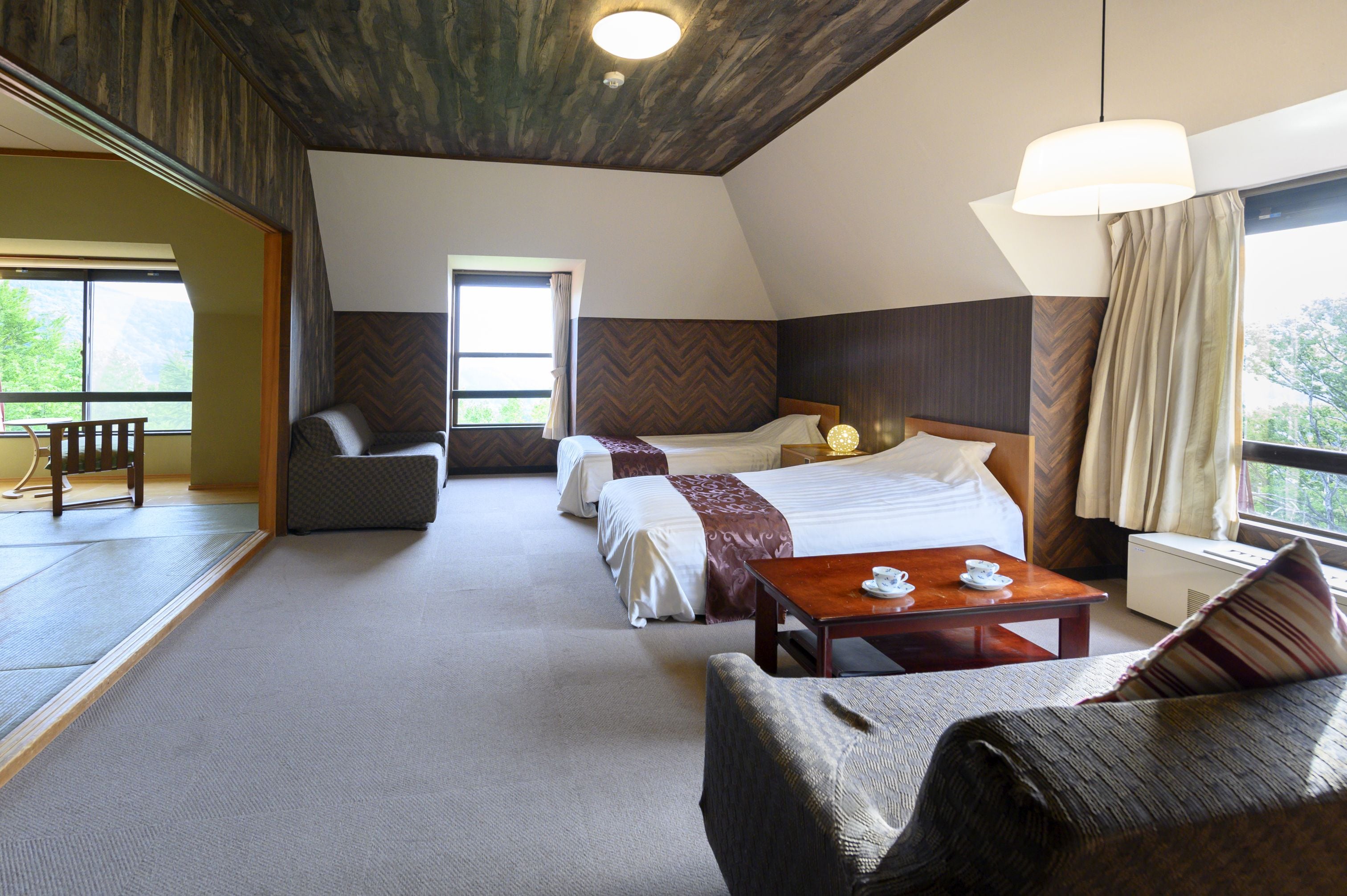[Mountain view Japanese-Western style room] ■50 square meters■Upper floor/Non-smoking