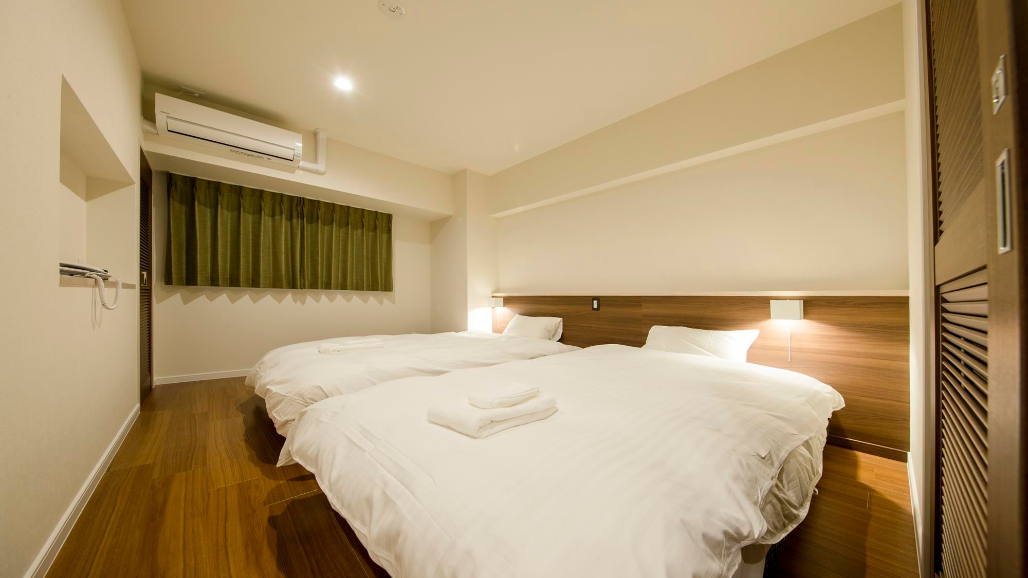 Bed room