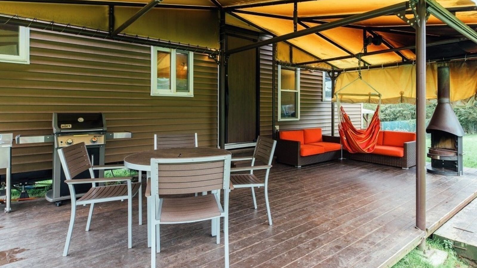 Trailer Cottage Grande Deck