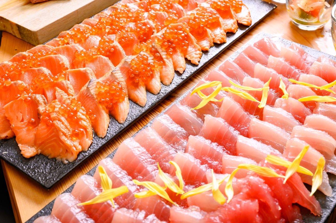[Kumano Club] [Buffet] Sashimi where you can make your own handmade seafood bowl