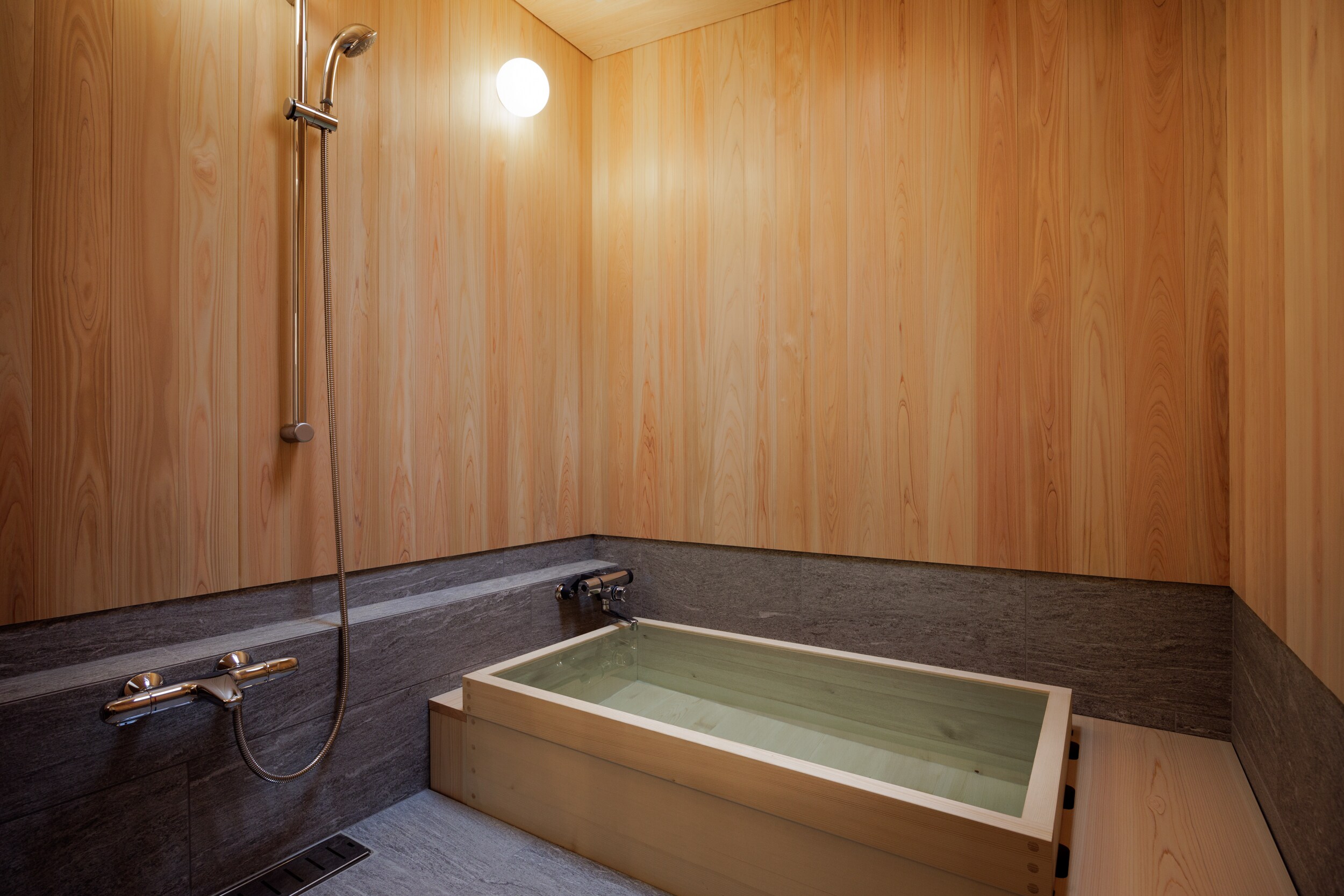 Storehouse room bath