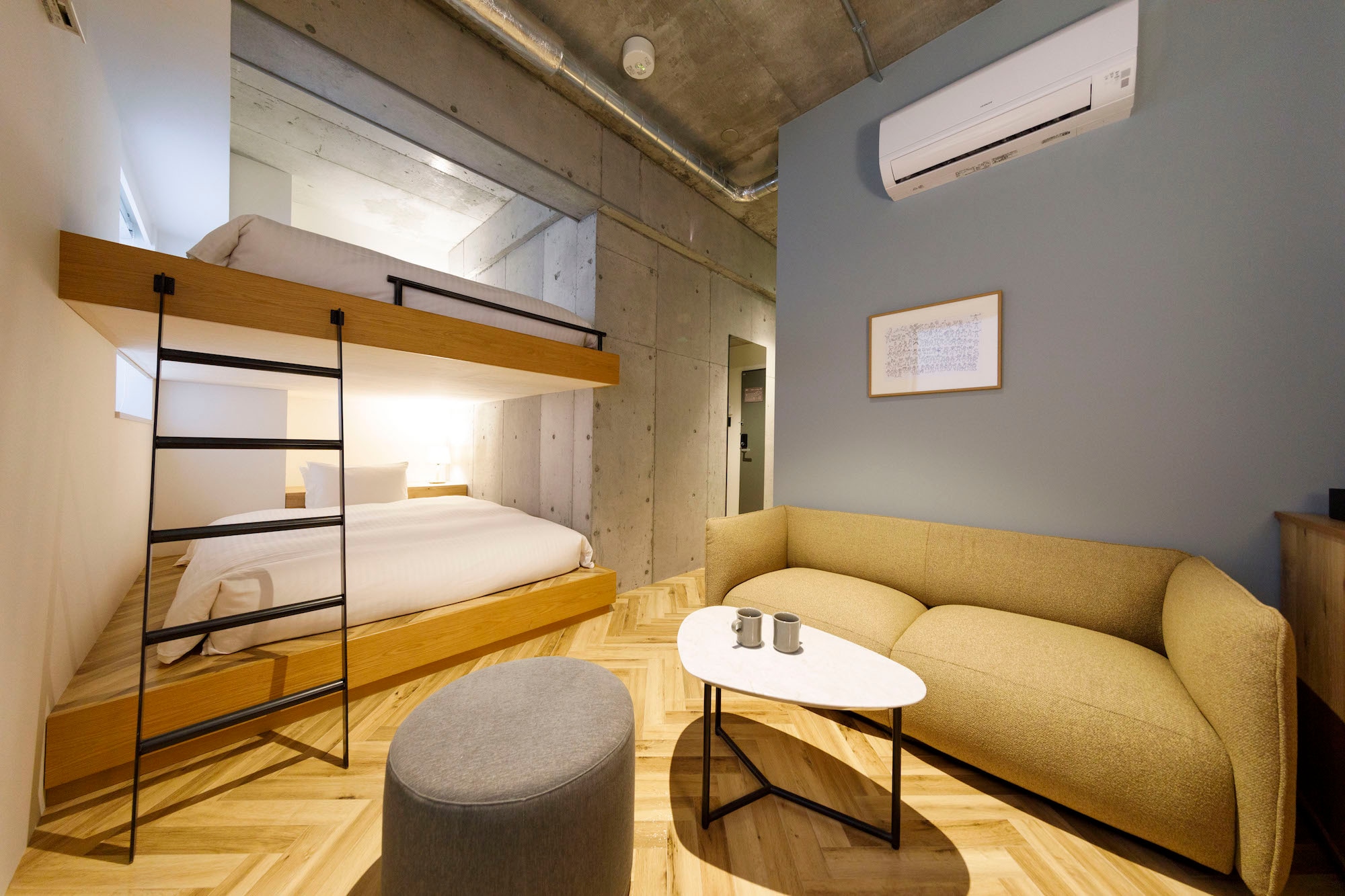 STANDARD-SOFA Main | Hotel Mei Fukuoka Tenjin