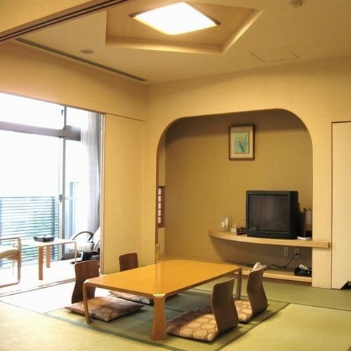 Japanese-style room 10 tatami mats