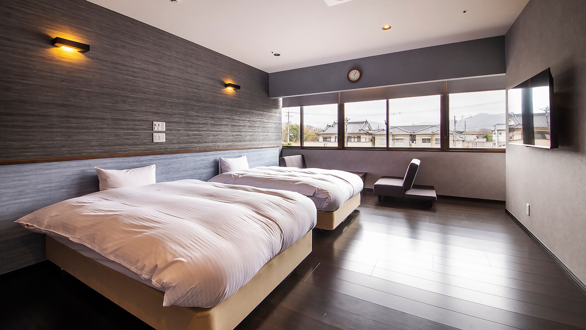 [Stylish Twin] With the use of an extra bed, it is possible to accommodate families and groups♪