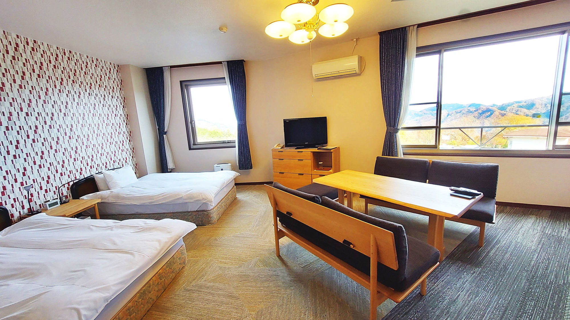 [Special Japanese-Western room] Spacious 50㎡ with a reception set and 6 tatami mat room