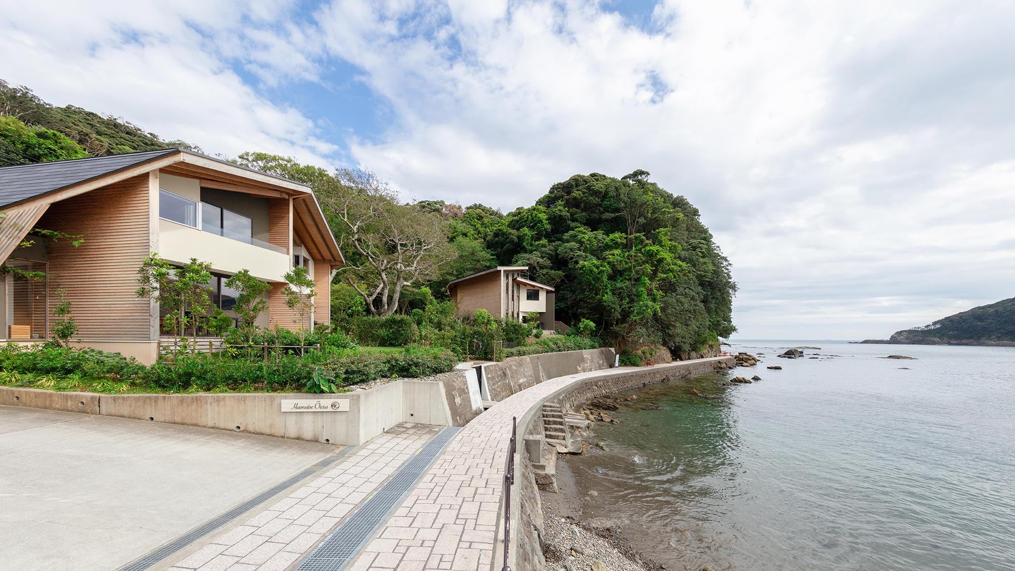 ・[Appearance] It is a rental villa where you can refresh yourself surrounded by nature.