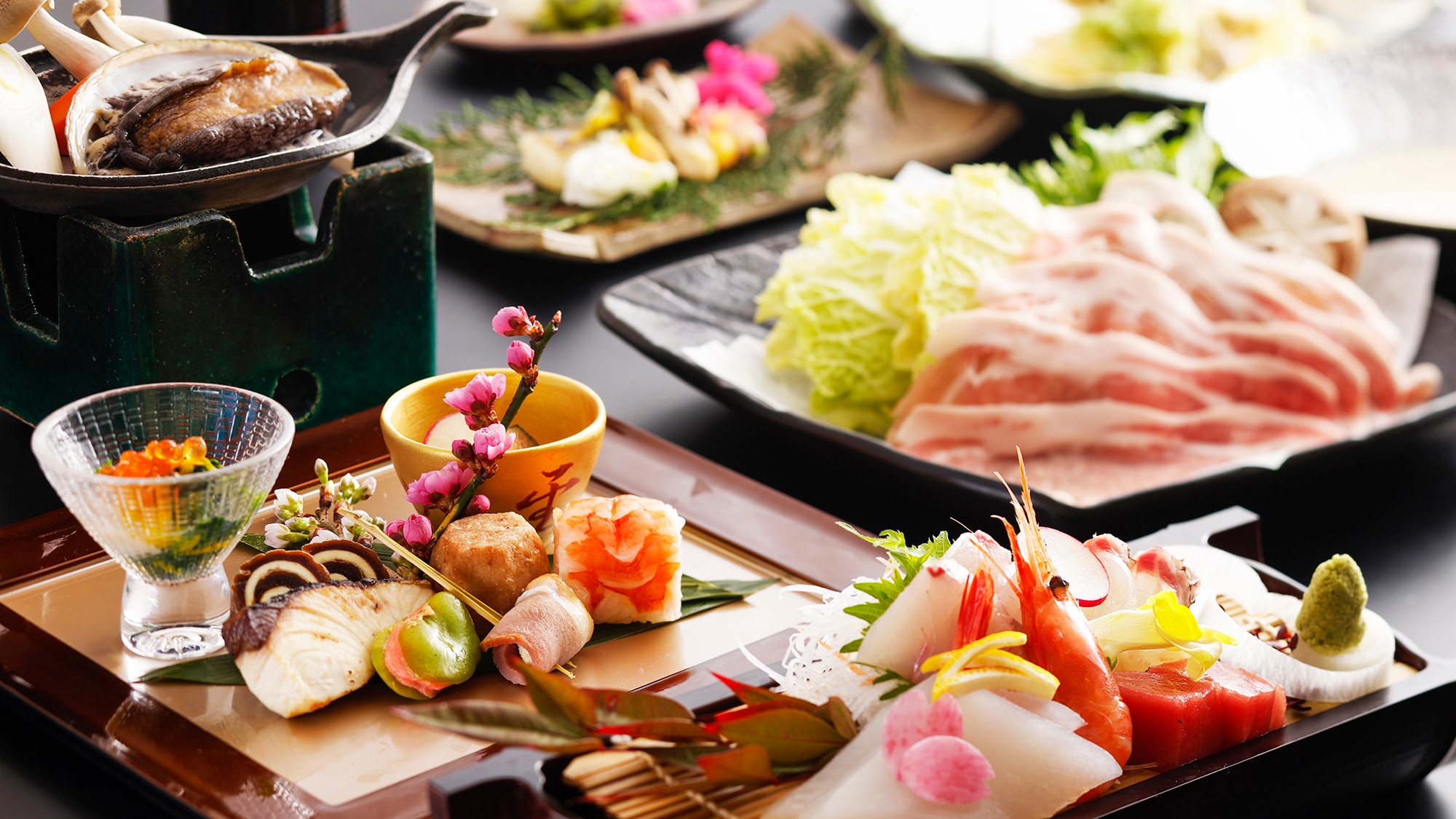 [Kaiseki cơ bản] Món chính bạn chọn là <Thịt bò Wagyu Tottori hoặc Bào ngư> rất được ưa chuộng!