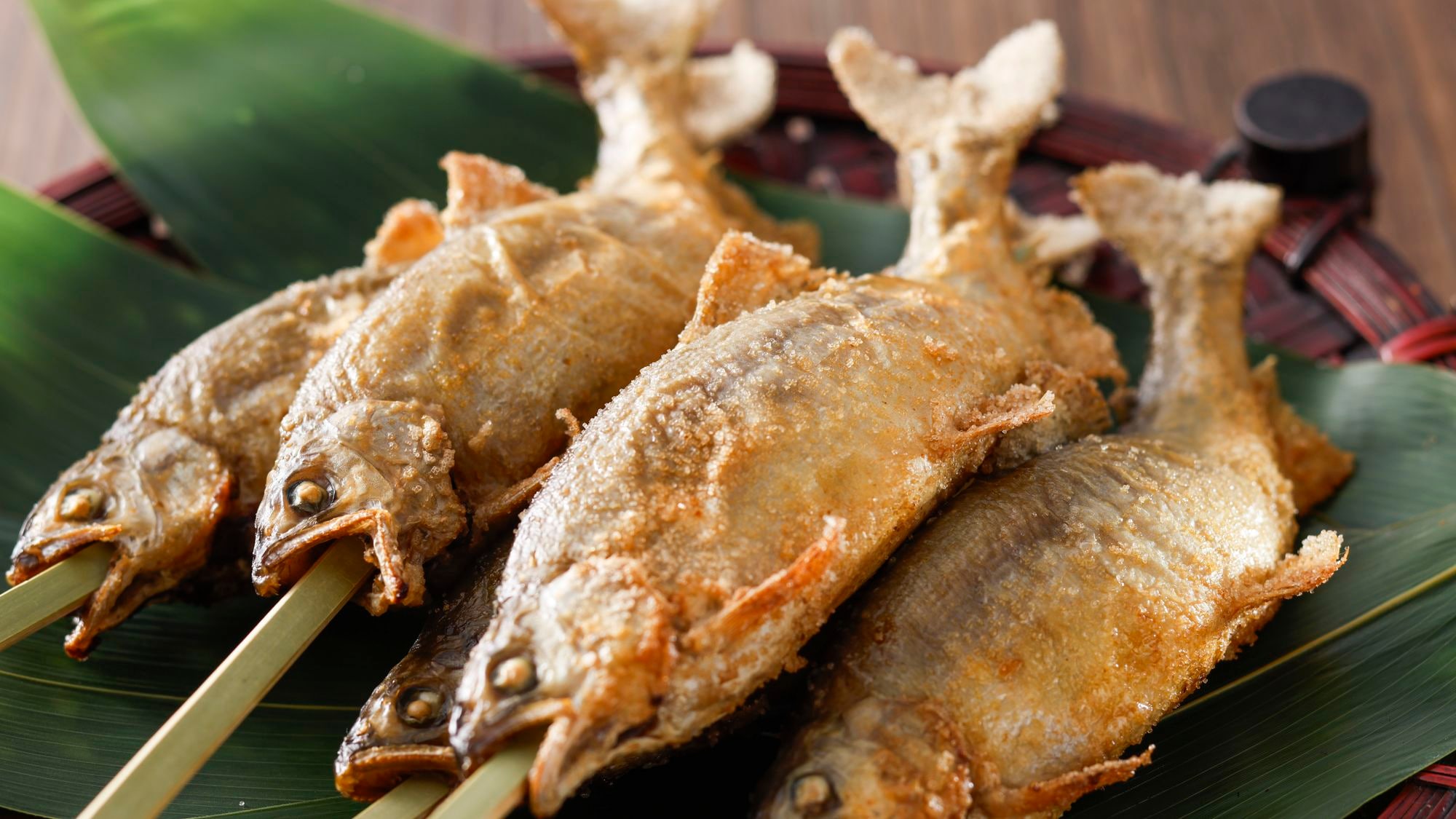 【飯店自助餐】烤河魚串