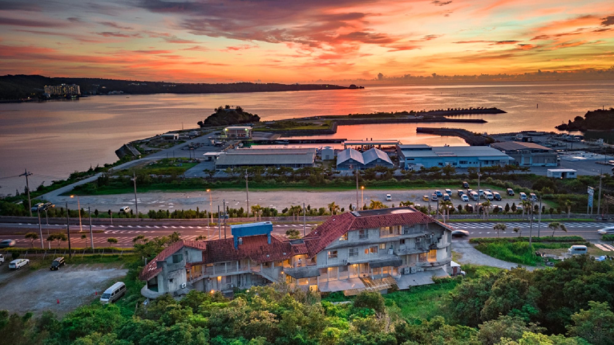 ・Hotel and sunset