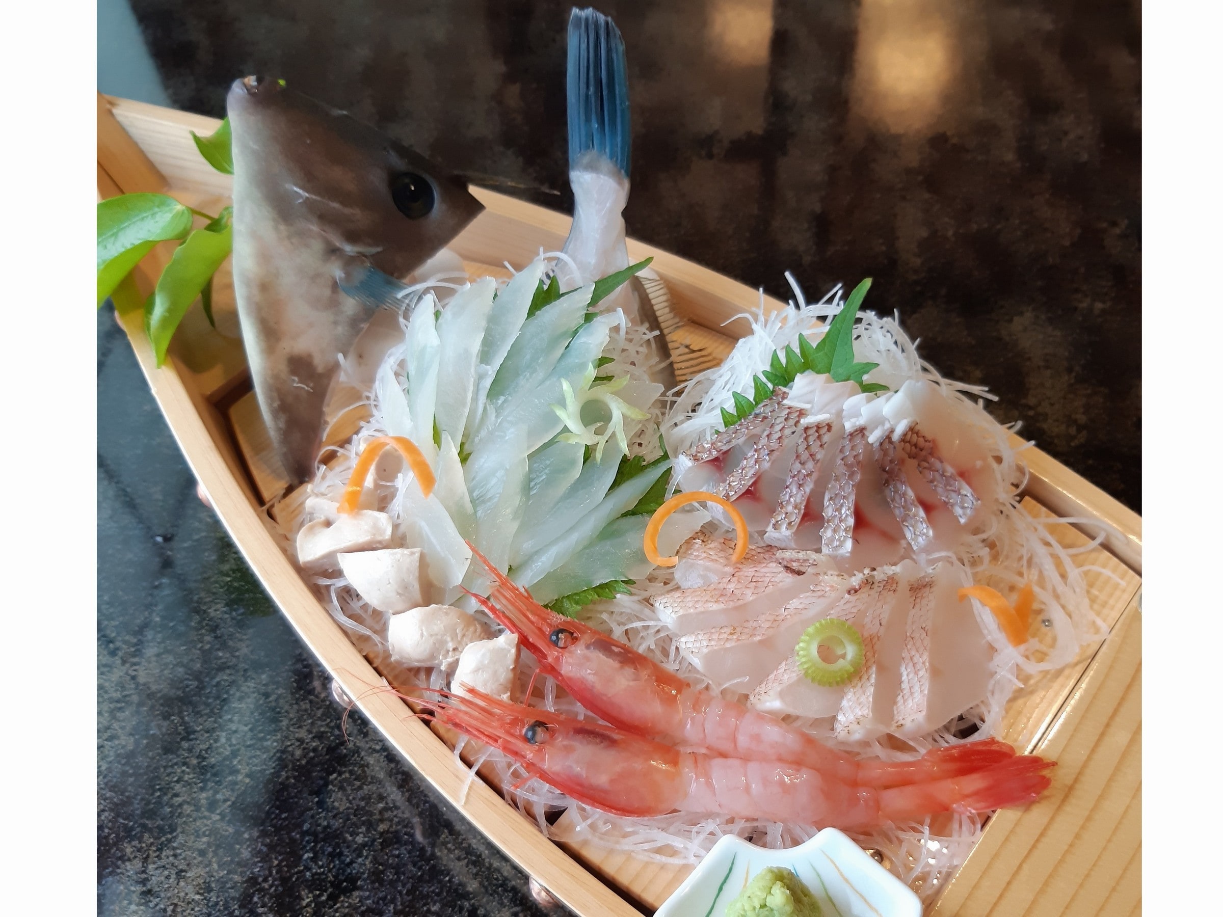 Image of assorted sashimi (for 2 people)