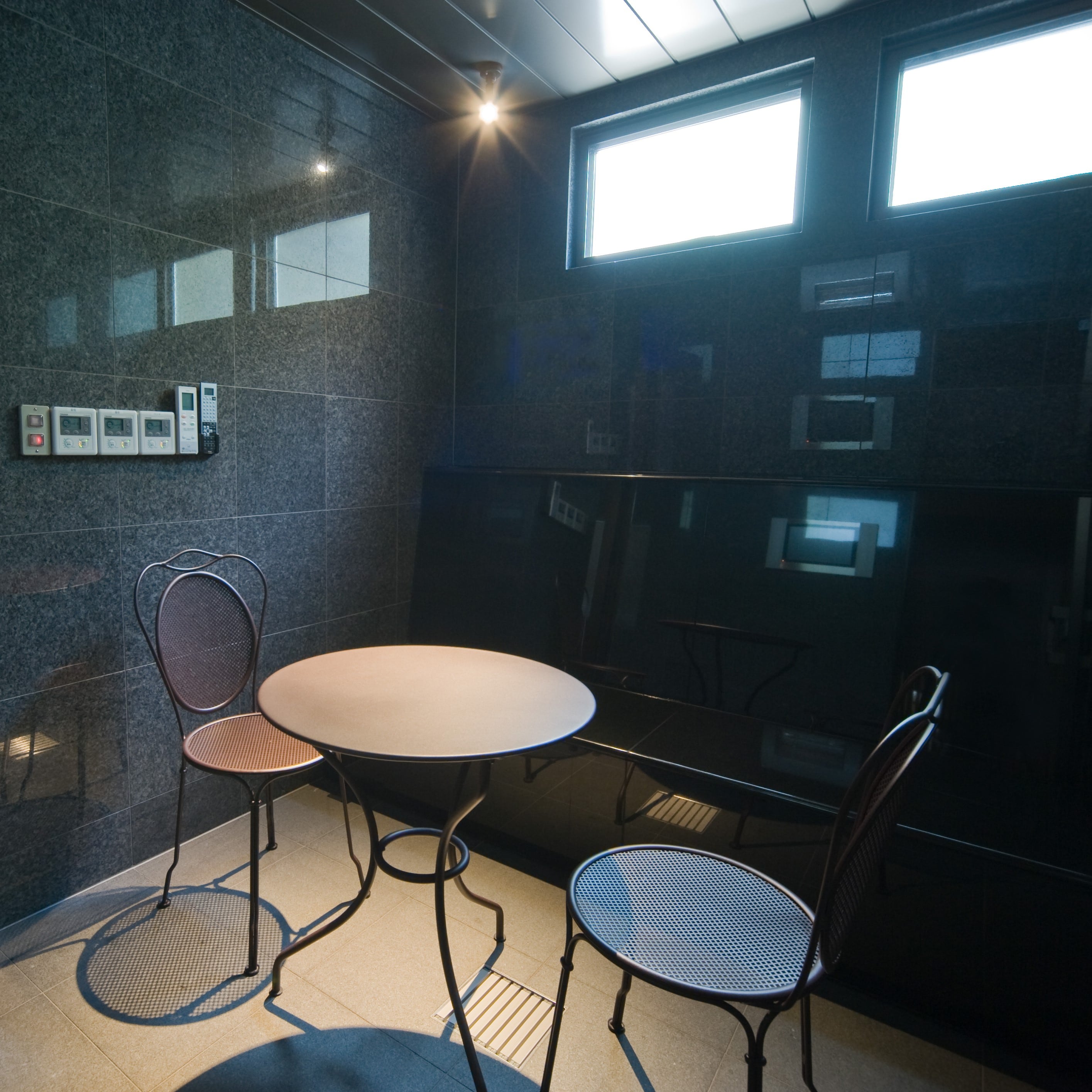 [Thermal room] The optimal space for enhancing the immune function of the body, which is kept at almost the same temperature as the body temperature.