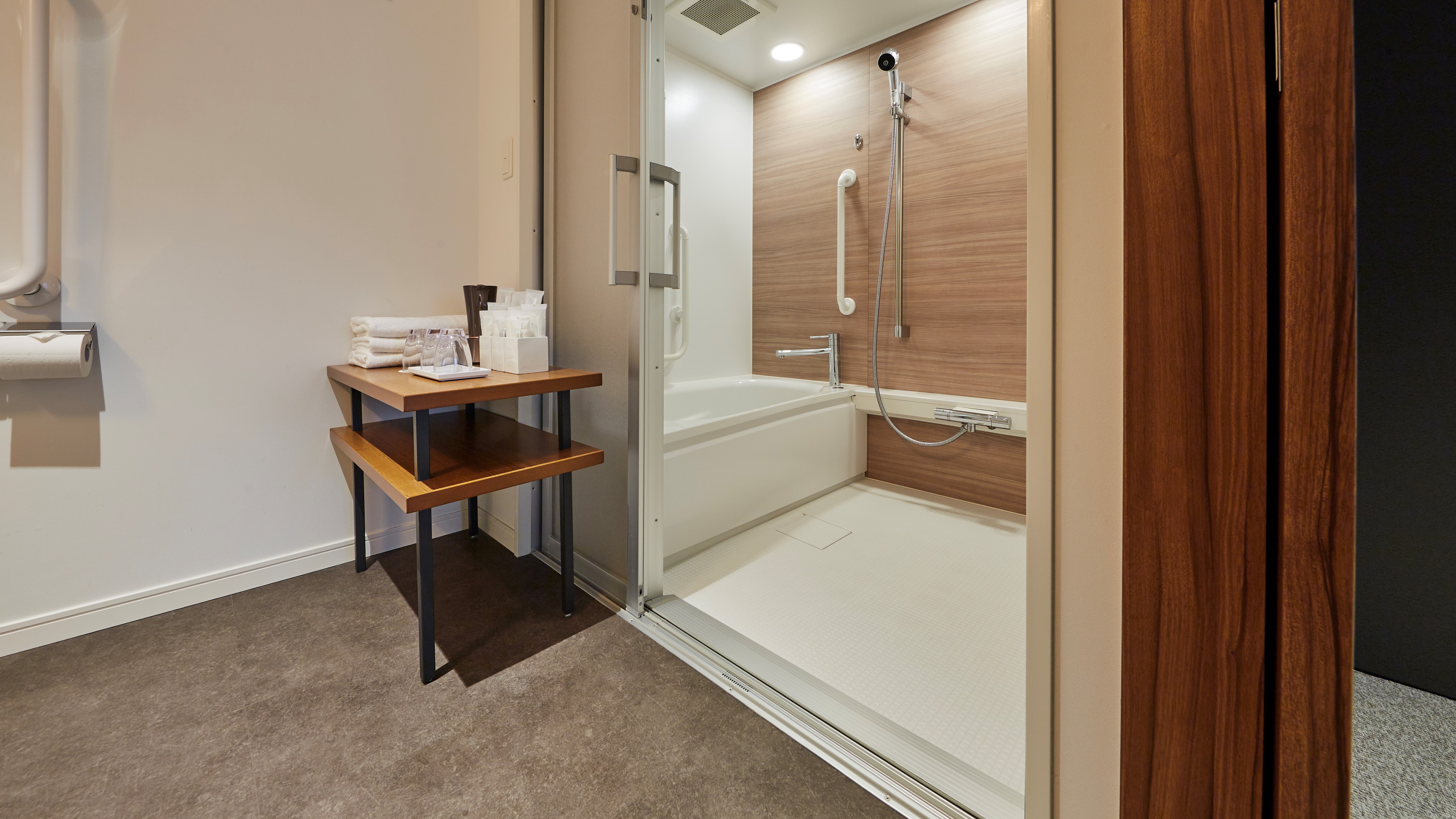 Kamar mandi universal