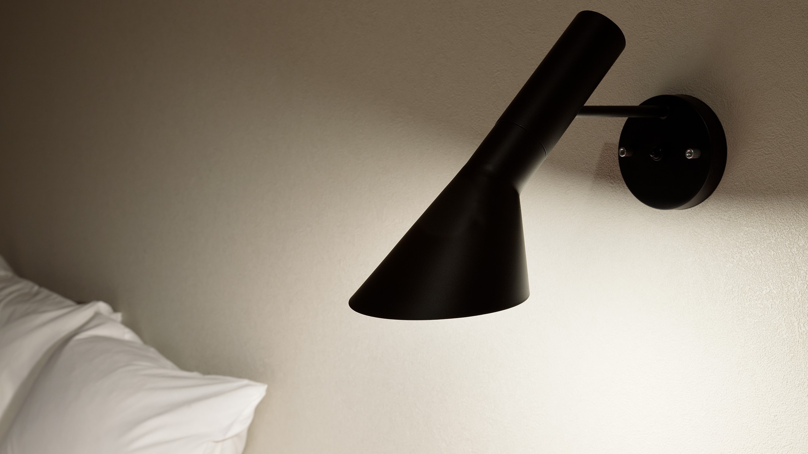 ■ Desk light